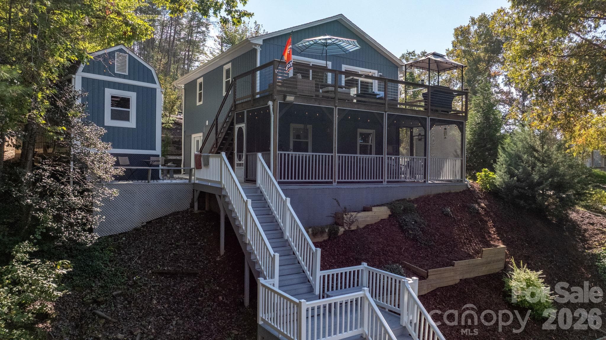 Single Family Residence at 291 N Hughes Boulevard, Hickory, photo 25 of 43
