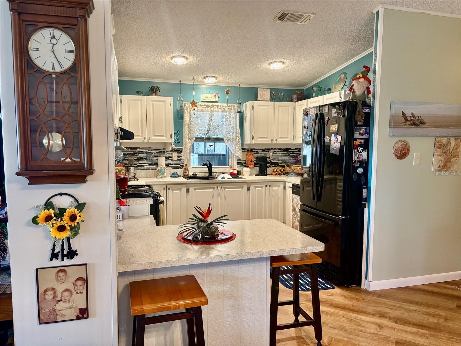 Open Floor Plan Kitchen/Dining/Living Room Combination - 5707 45TH ST E #144, BRADENTON