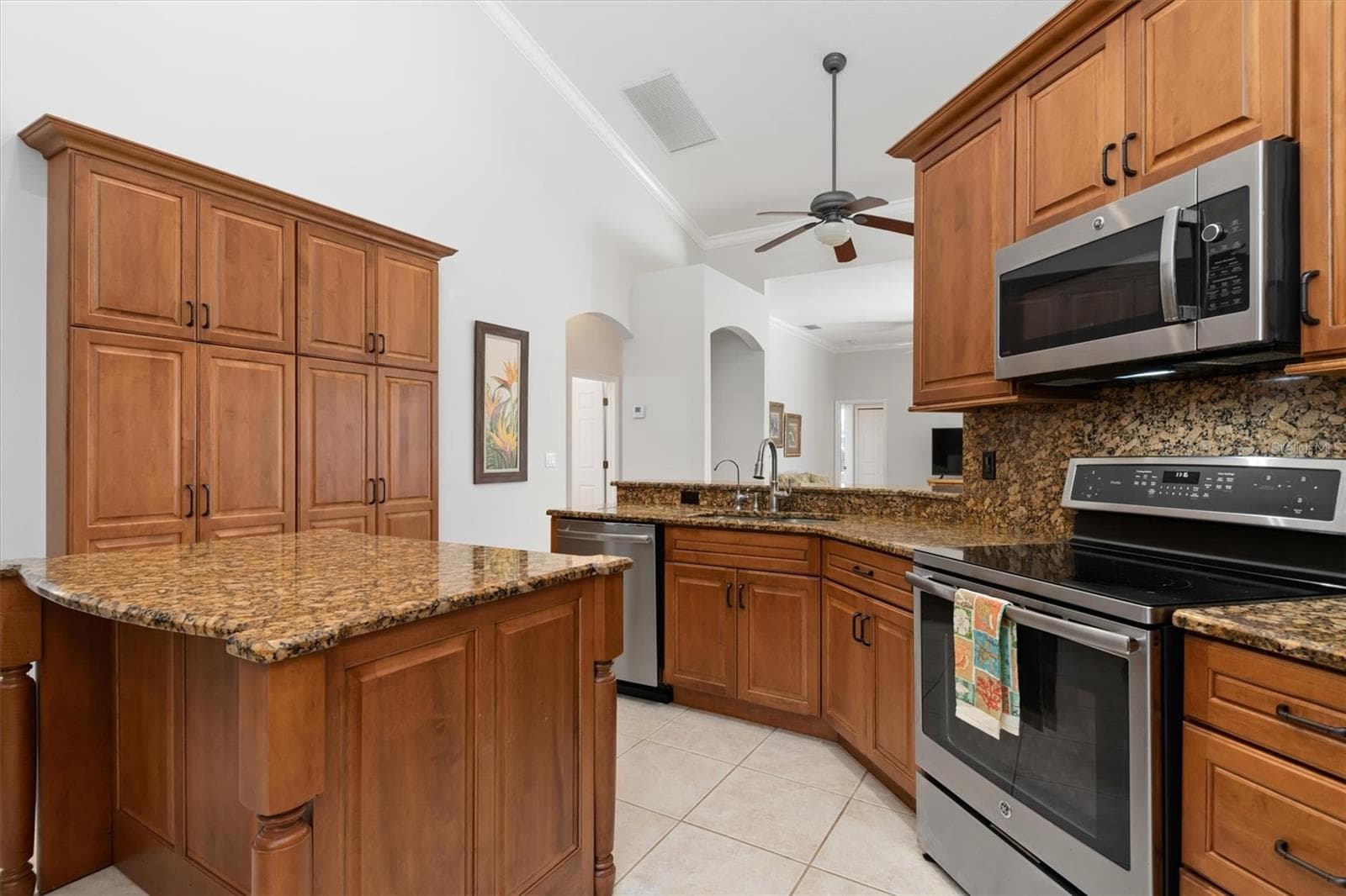 Kitchen - 4120 LAKES CT, PORT CHARLOTTE