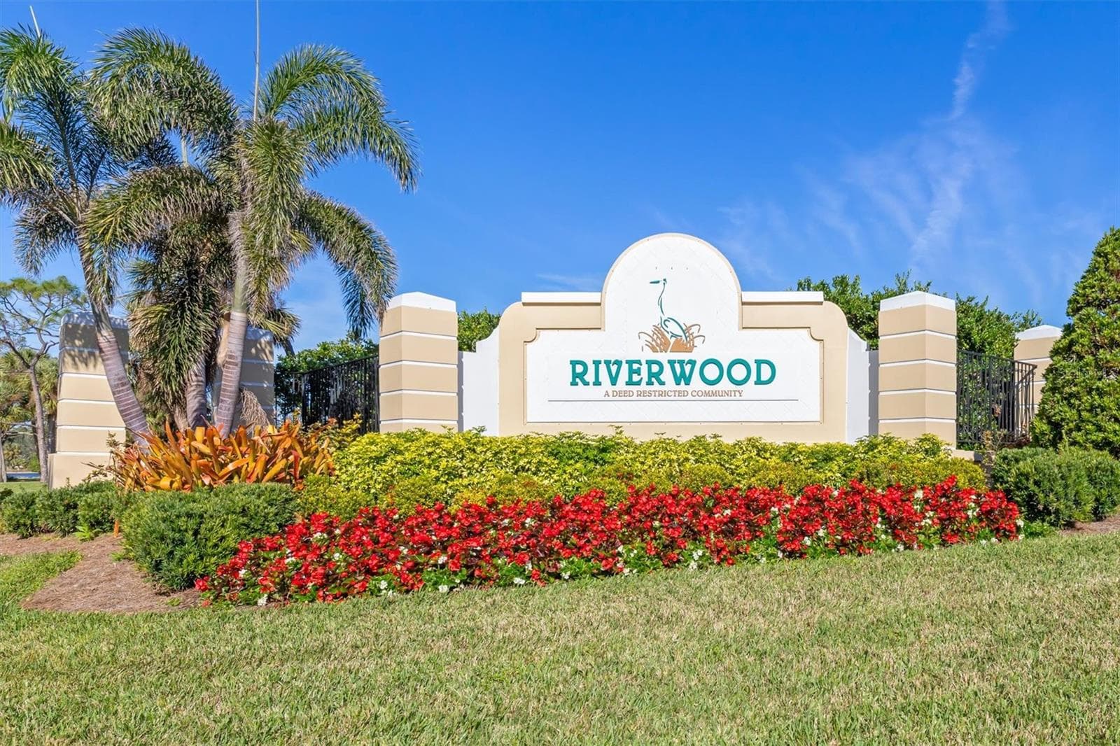Riverwood Entrance - 4120 LAKES CT, PORT CHARLOTTE