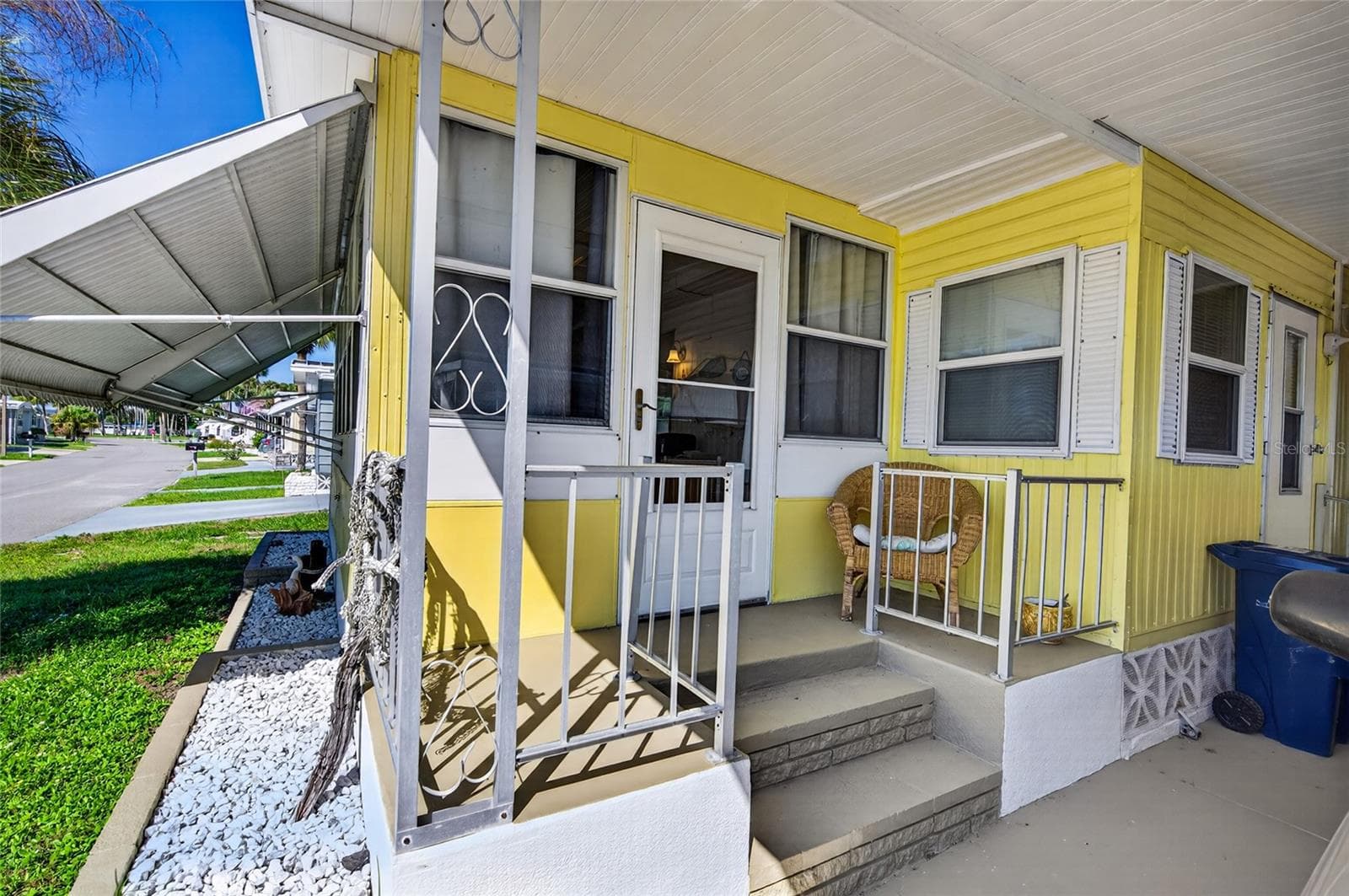 Mobile Home at 213 MANTUA DR, VENICE, photo 11 of 75