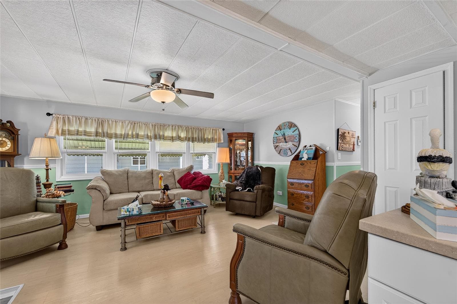 Mobile Home at 213 MANTUA DR, VENICE, photo 29 of 75