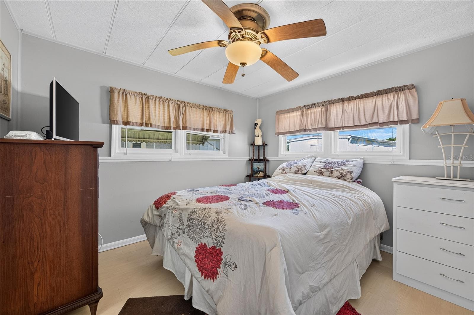 Mobile Home at 213 MANTUA DR, VENICE, photo 35 of 75