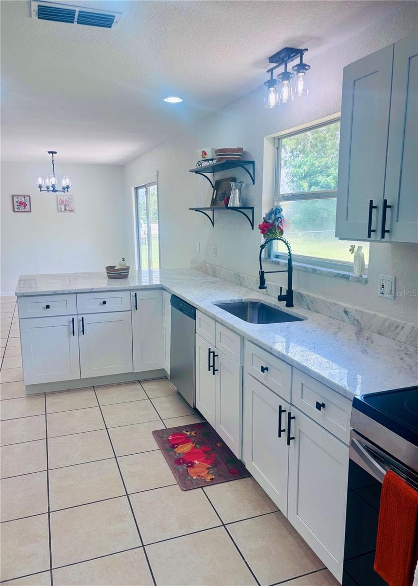 Single Family Residence at 30 SAPPHIRE WAY, OCALA, photo 14 of 33