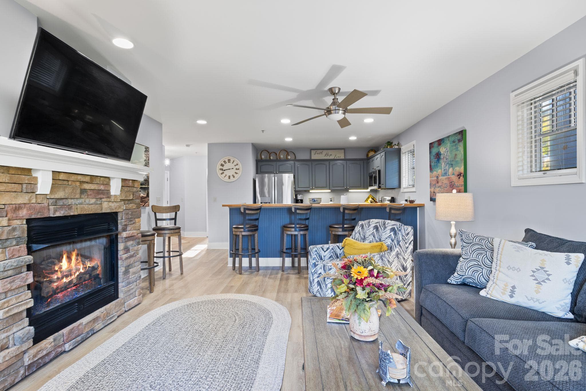 Condominium at 506 Peaceful Haven Drive, Boone, photo 5 of 35