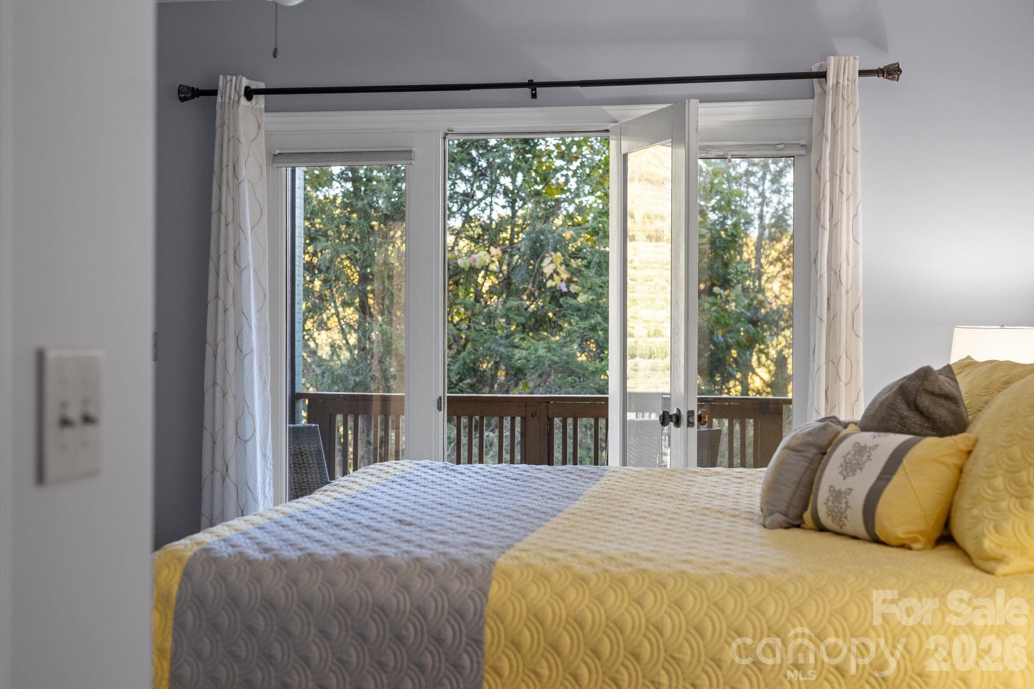 Condominium at 506 Peaceful Haven Drive, Boone, photo 11 of 35