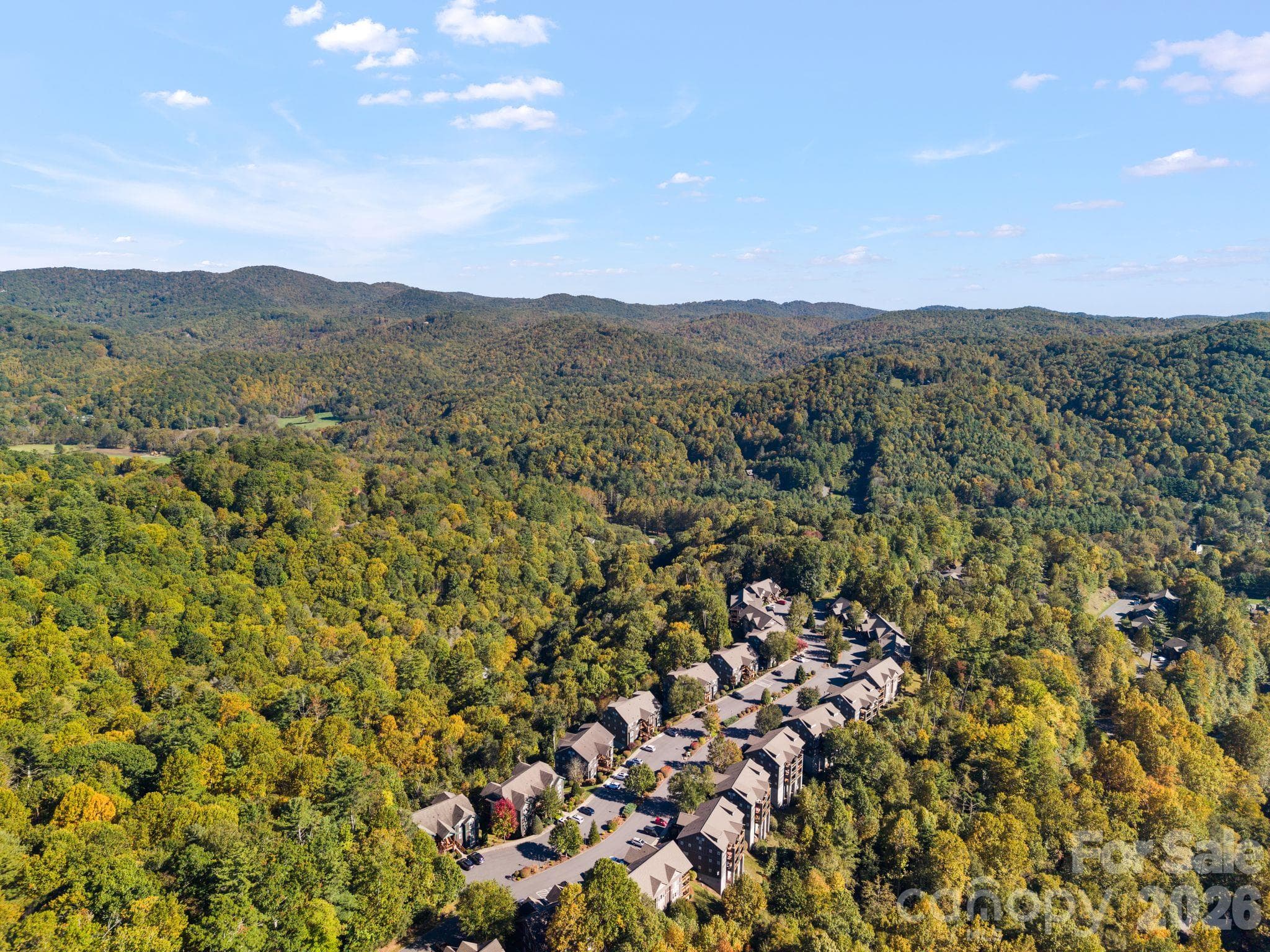 Condominium at 506 Peaceful Haven Drive, Boone, photo 20 of 35