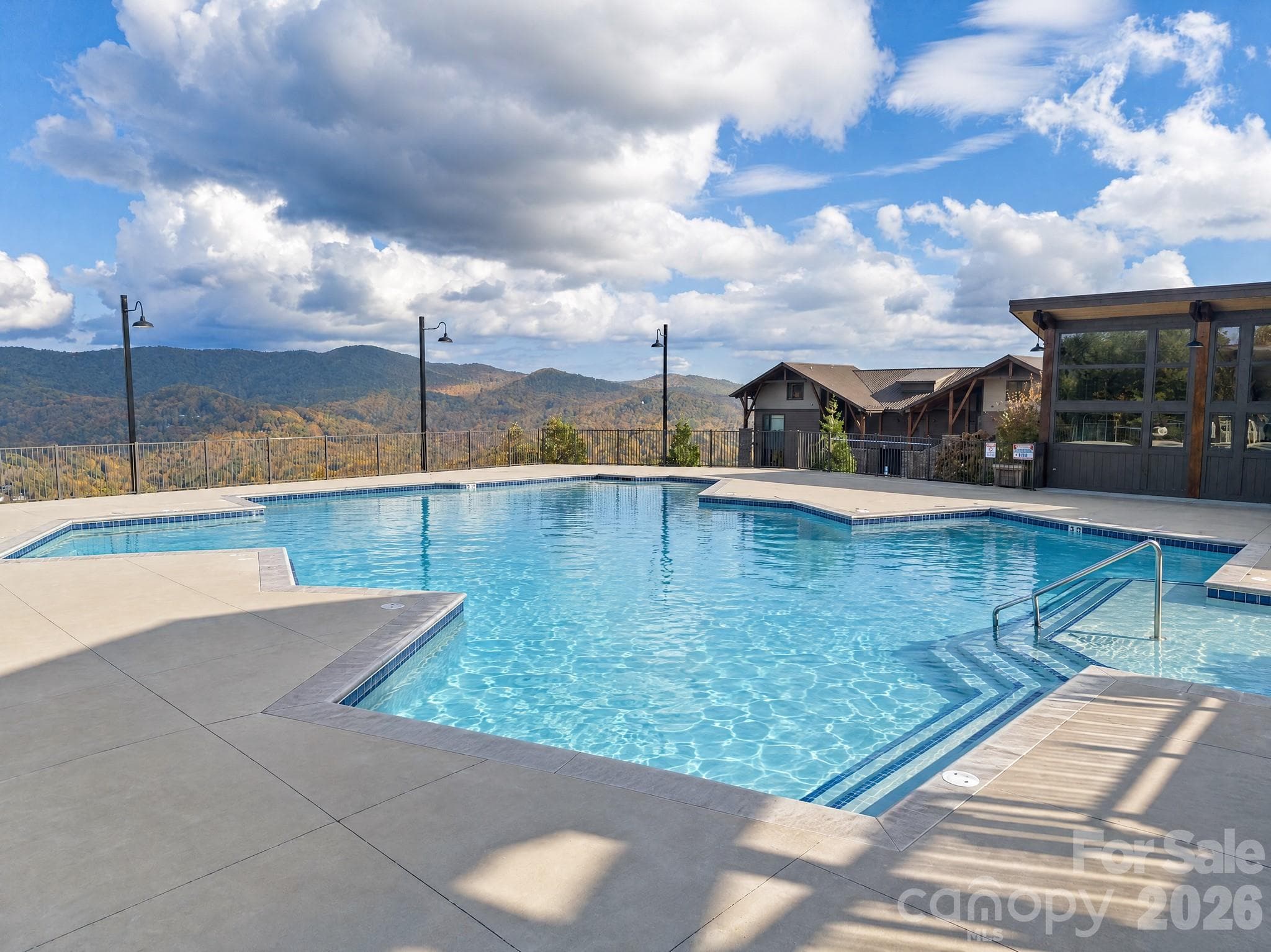 Condominium at 506 Peaceful Haven Drive, Boone, photo 22 of 35