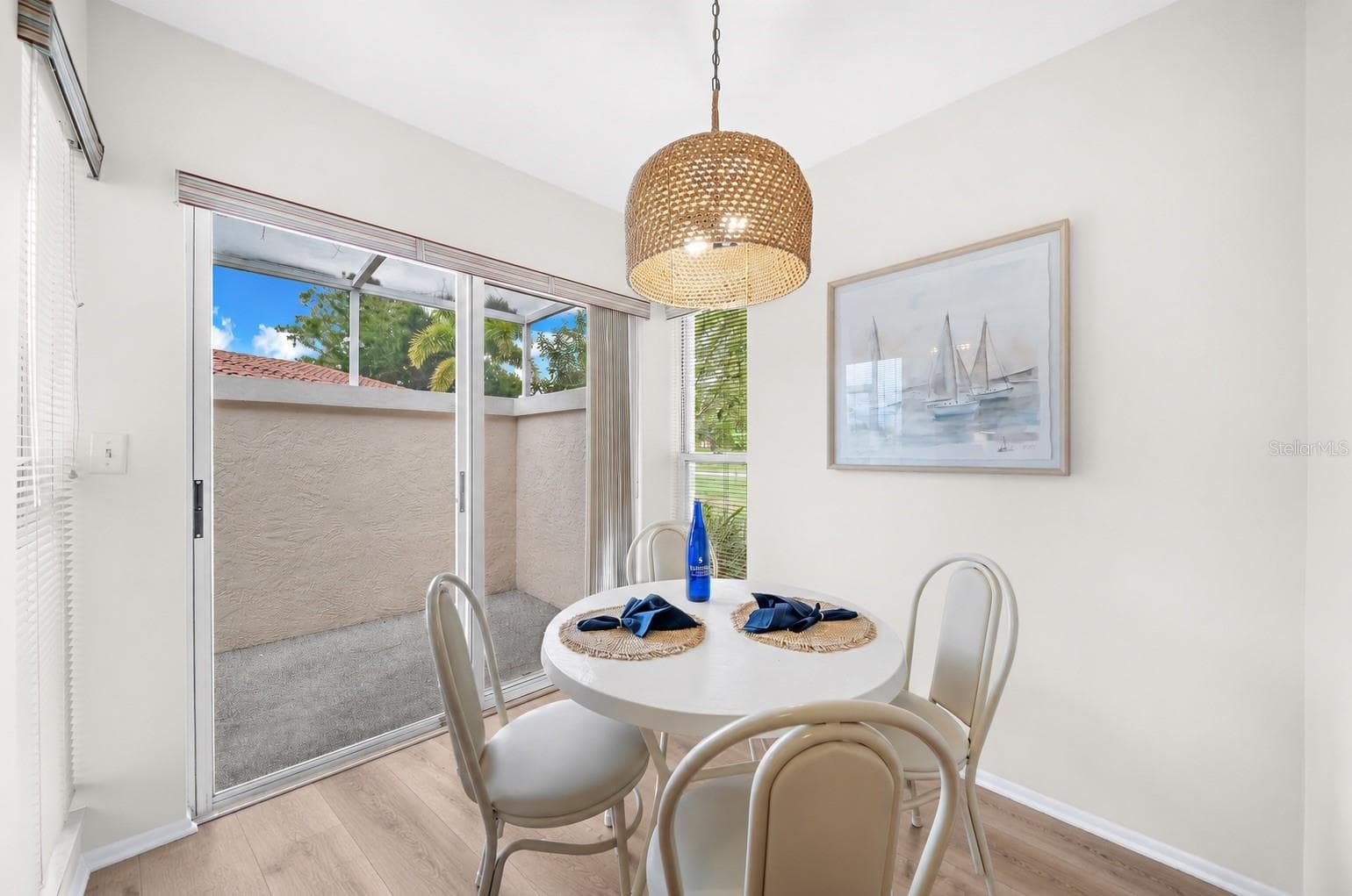 Villa at 7306 GOLF POINTE CIR, SARASOTA, photo 13 of 76