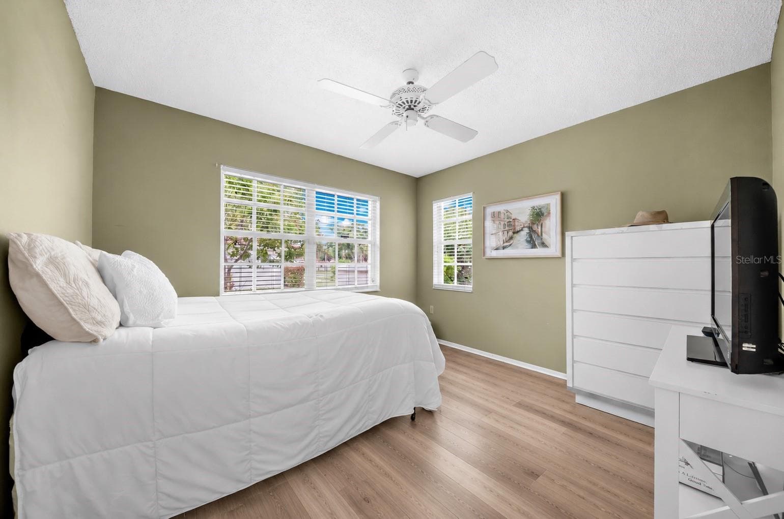 Villa at 7306 GOLF POINTE CIR, SARASOTA, photo 17 of 76