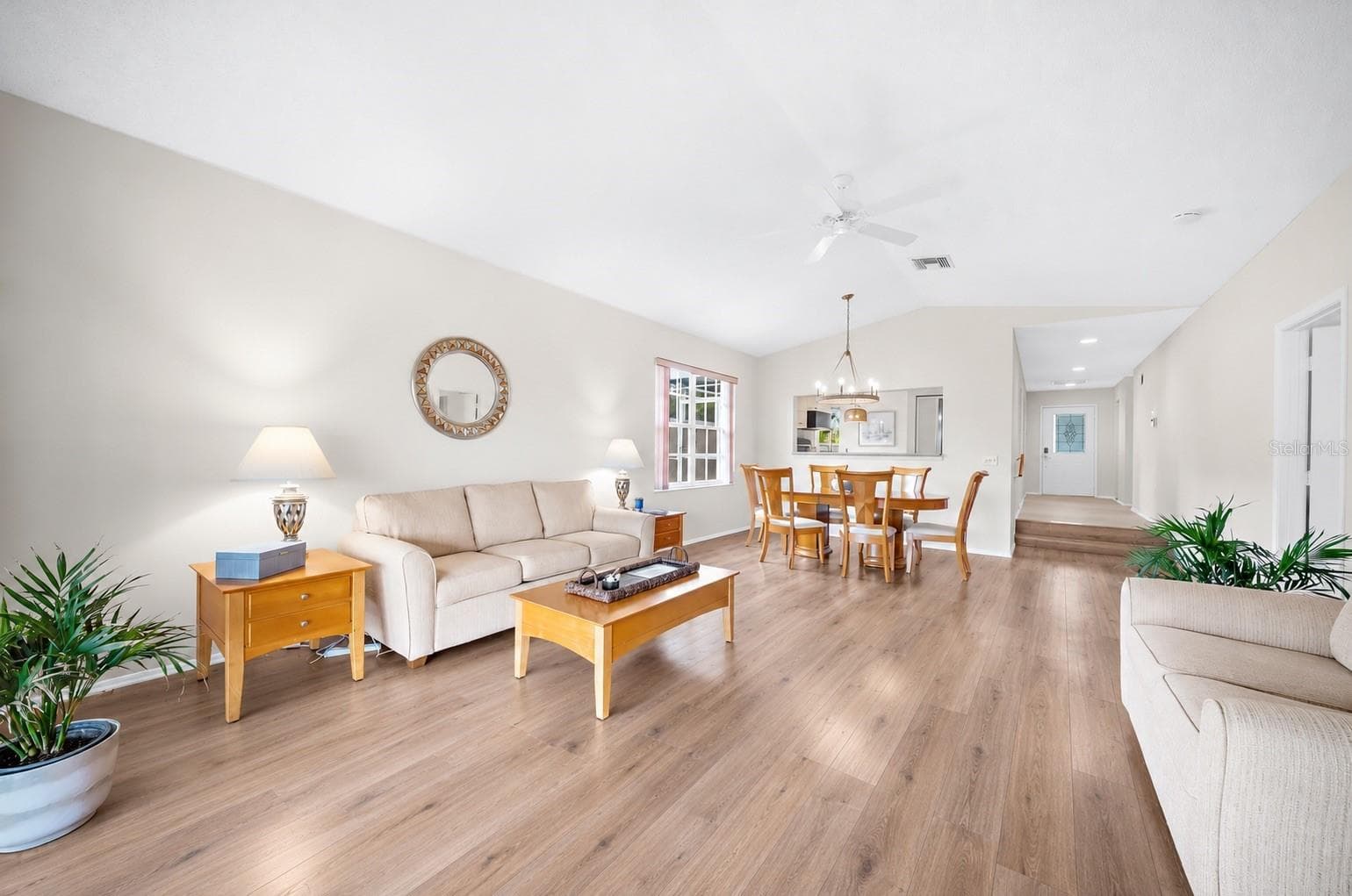 Villa at 7306 GOLF POINTE CIR, SARASOTA, photo 34 of 76