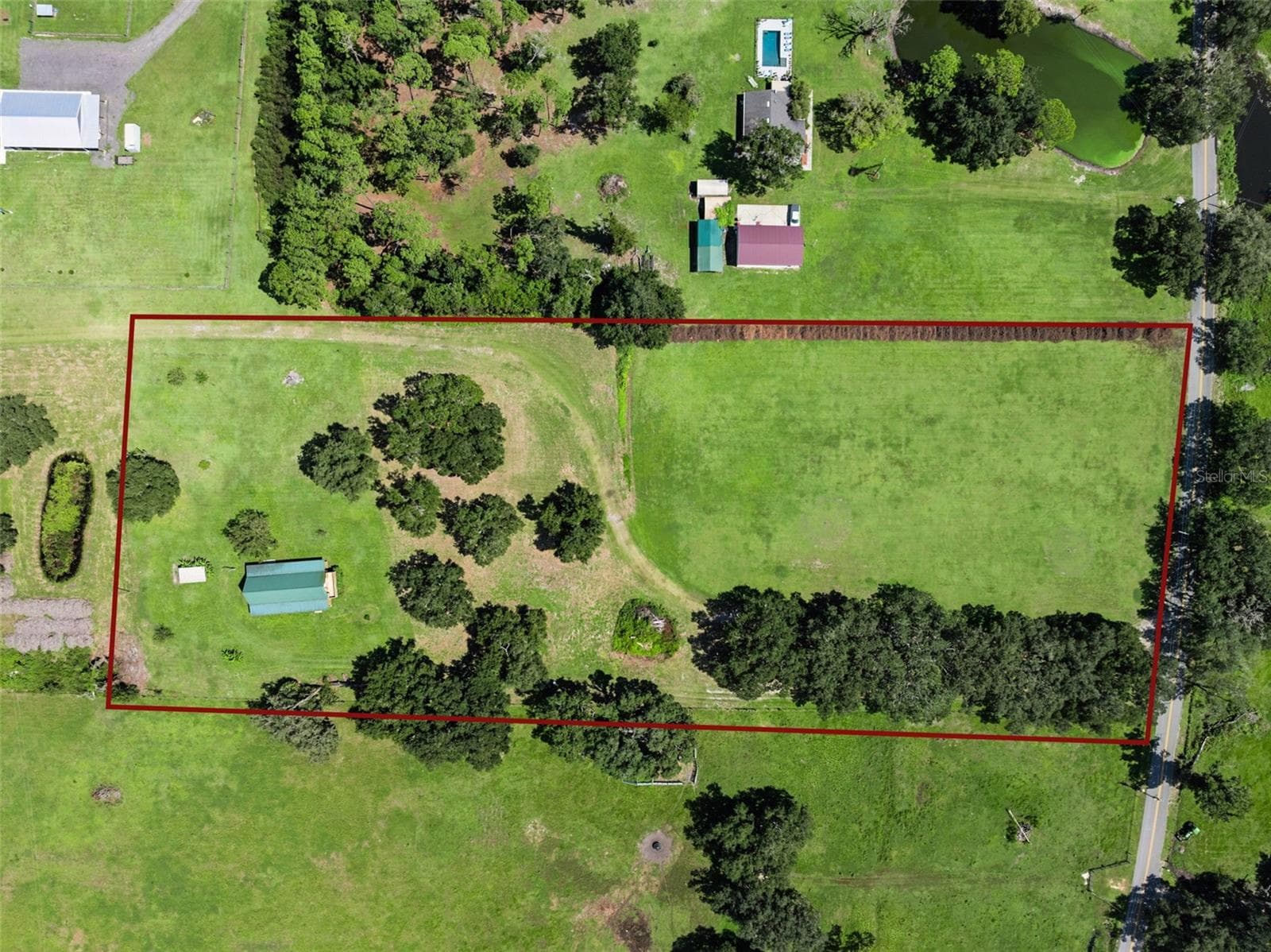 Single Family Residence at 1017 SLOANS RIDGE RD, GROVELAND, photo 2 of 48