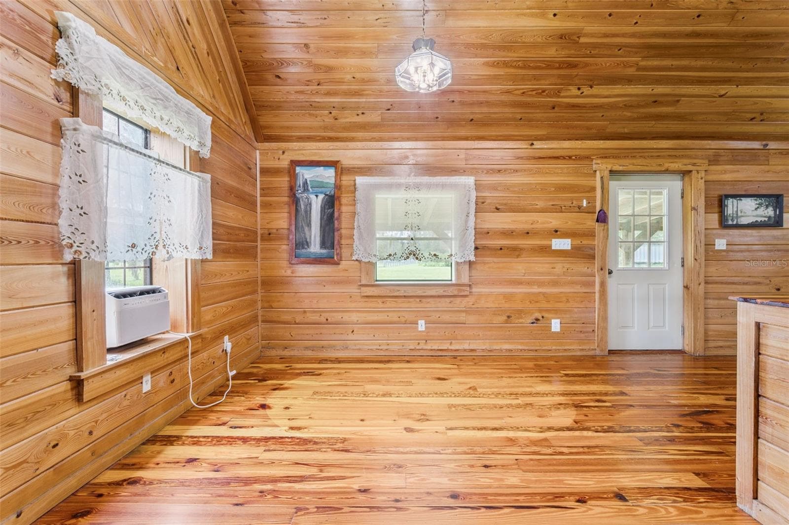Single Family Residence at 1017 SLOANS RIDGE RD, GROVELAND, photo 14 of 48