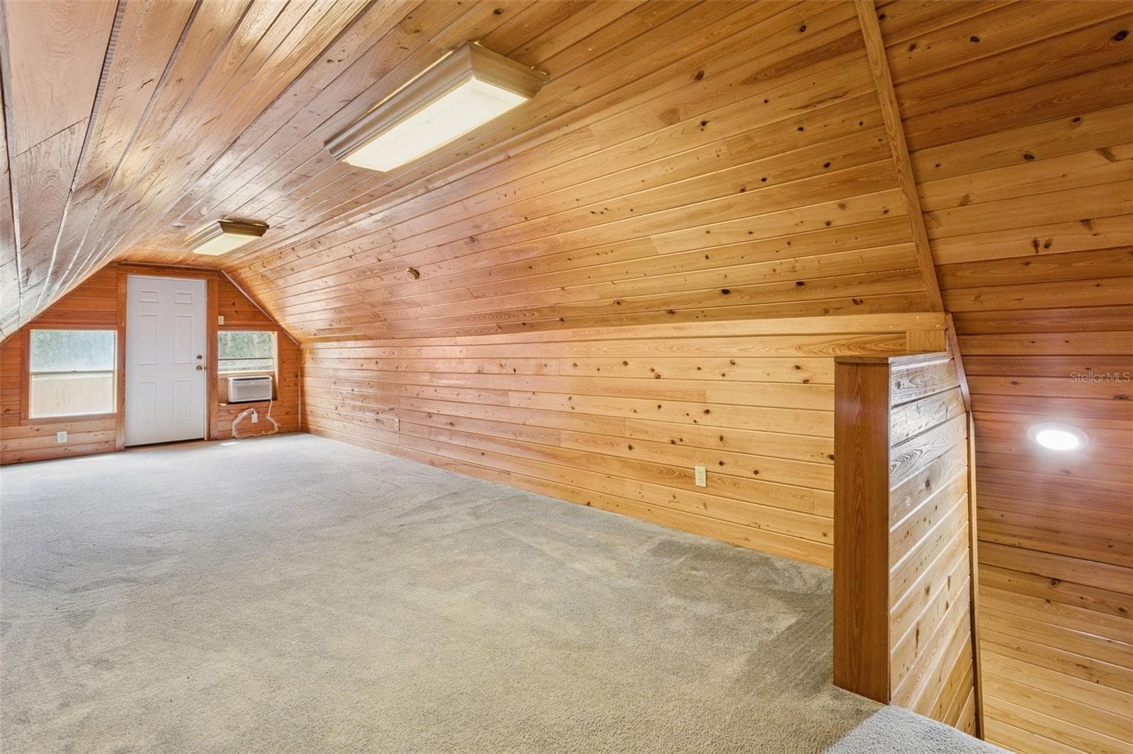 Single Family Residence at 1017 SLOANS RIDGE RD, GROVELAND, photo 20 of 48