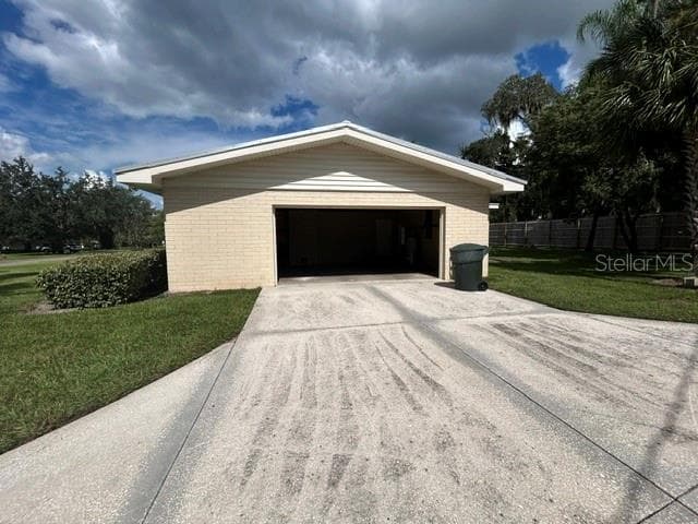 Garage - 1950 HERMOSA AVE, BARTOW