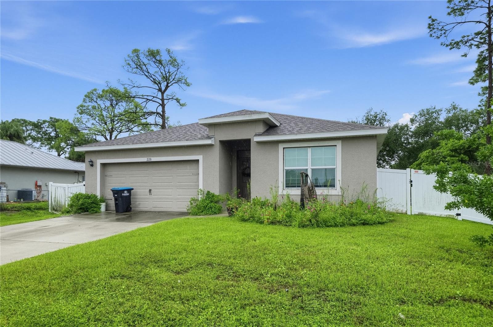 Single Family Residence at 228 AMERICANA BLVD NW, PALM BAY, photo 2 of 11