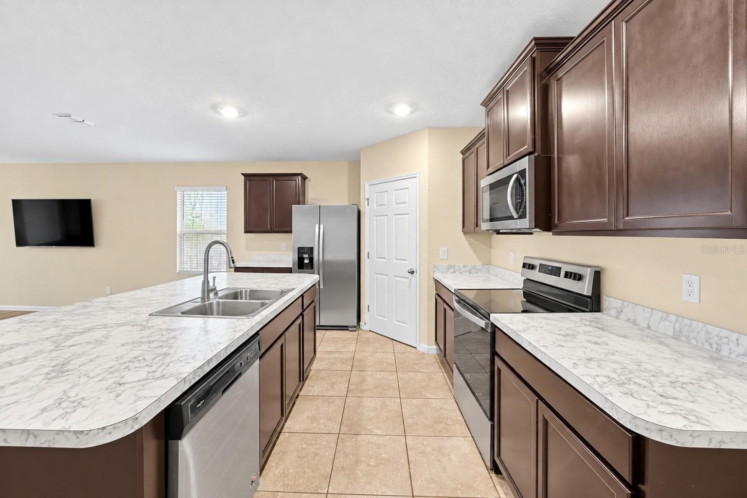 Single Family Residence at 228 AMERICANA BLVD NW, PALM BAY, photo 6 of 11