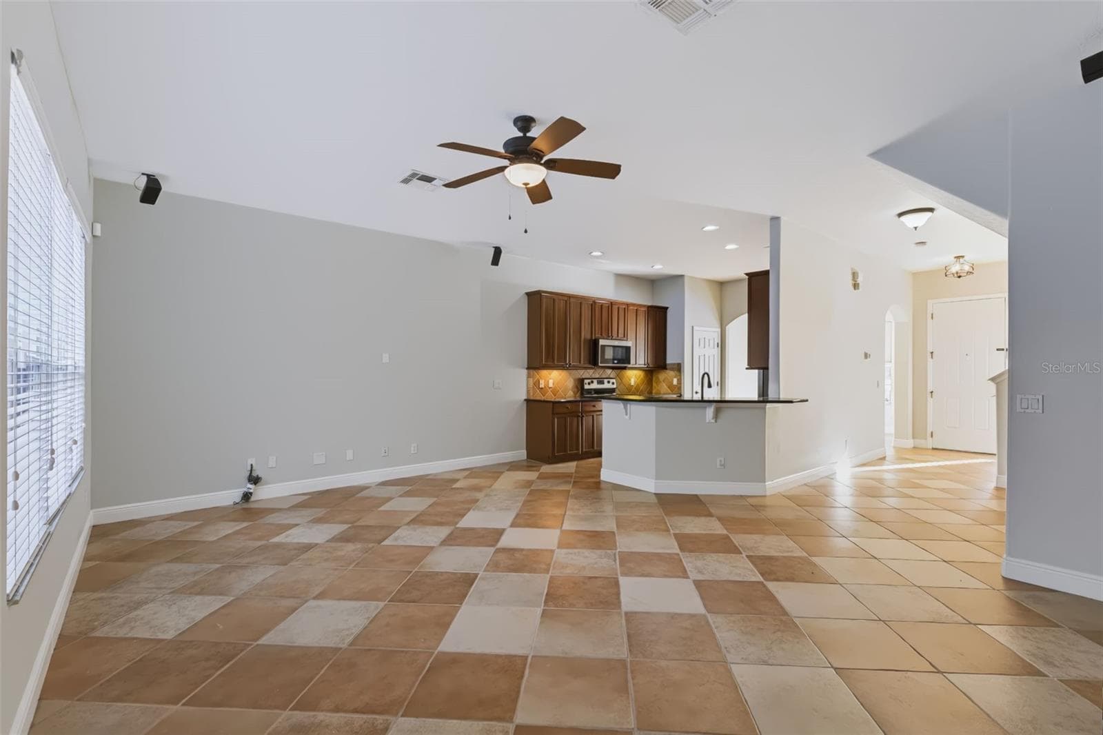 Townhouse at 1530 TALLY CIR, OVIEDO, photo 18 of 83
