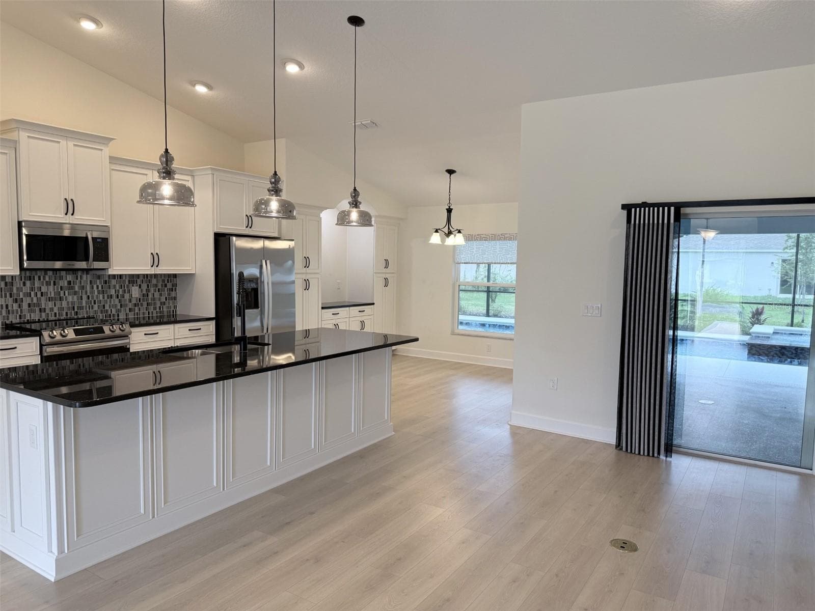 Kitchen - 21 WOOD CLIFT LN, PALM COAST