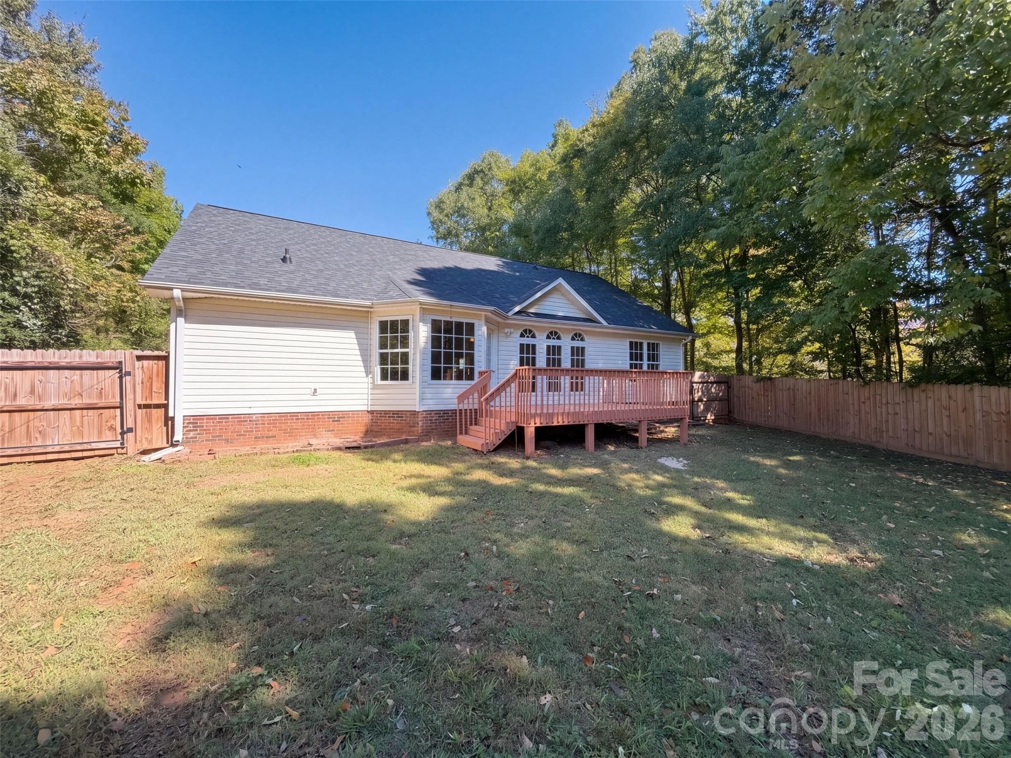 Single Family Residence at 4315 Enoch Drive, Charlotte, photo 5 of 22