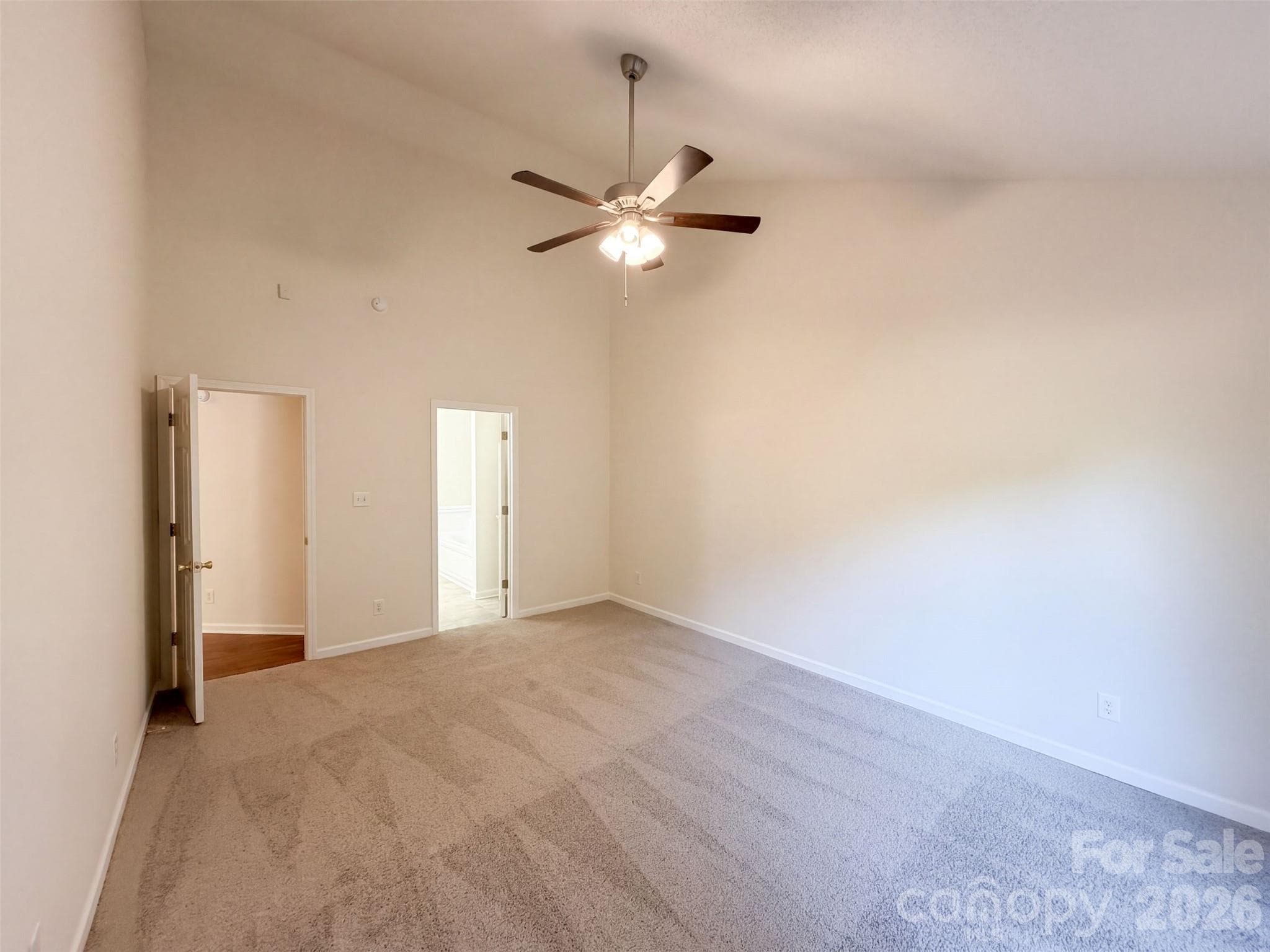 Single Family Residence at 4315 Enoch Drive, Charlotte, photo 10 of 22