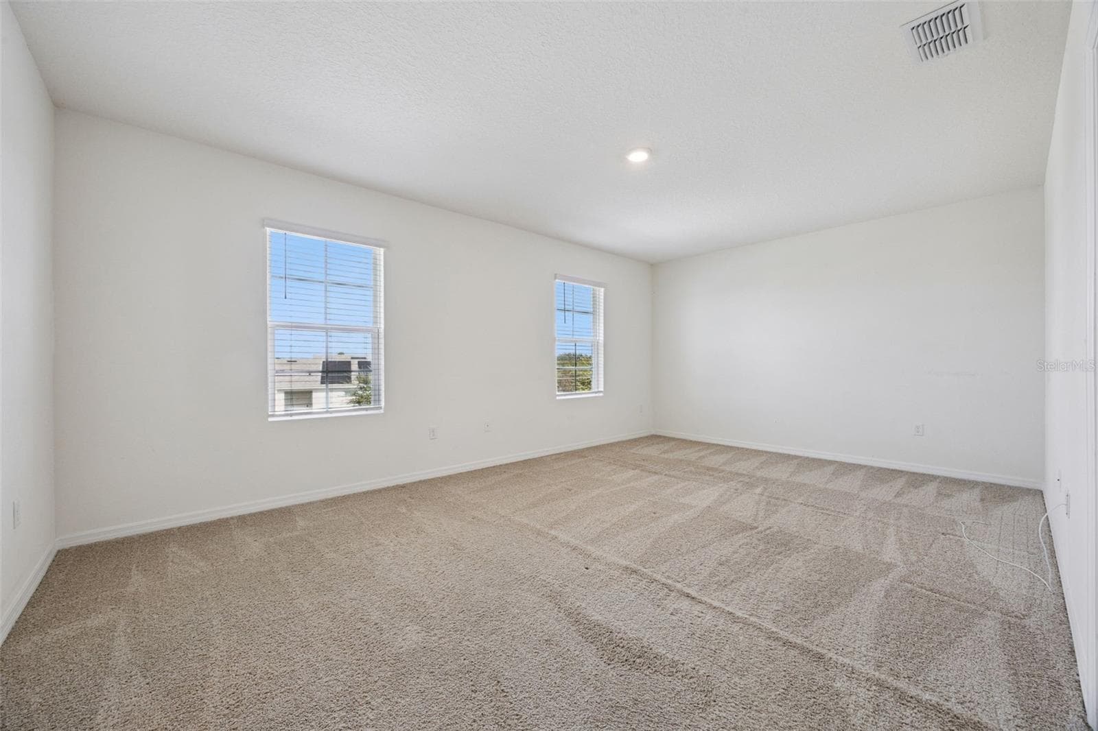 Single Family Residence at 1104 FOX PATH, DAVENPORT, photo 21 of 49