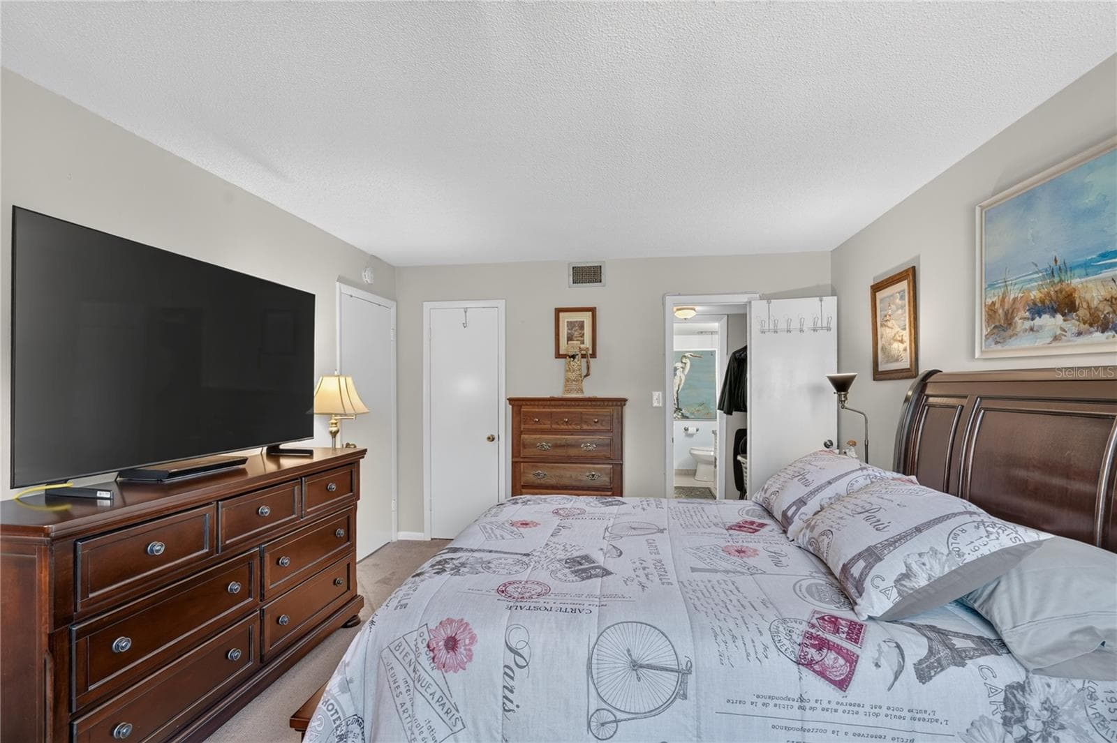 Condominium at 688 MIDWAY DR #B, OCALA, photo 6 of 40