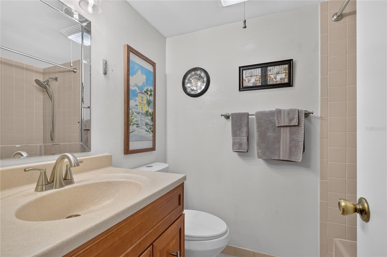 Condominium at 688 MIDWAY DR #B, OCALA, photo 13 of 40