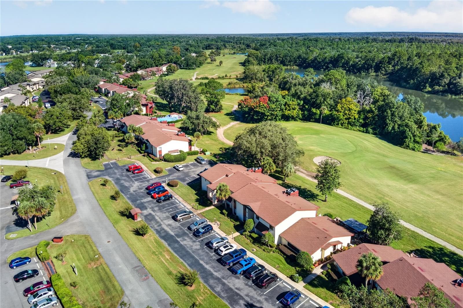 Condominium at 688 MIDWAY DR #B, OCALA, photo 37 of 40