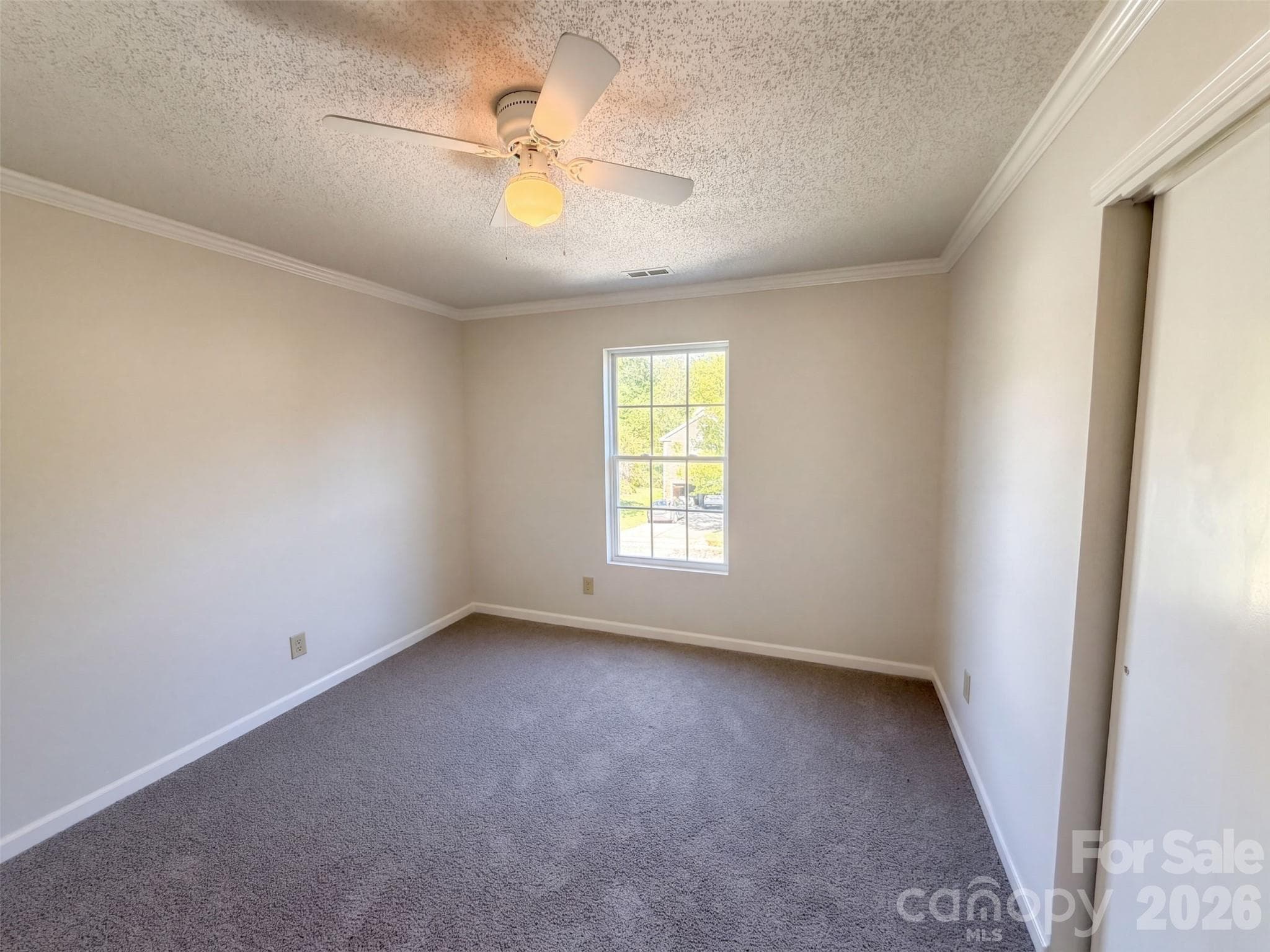 Single Family Residence at 6807 Wandering Creek Drive, Charlotte, photo 14 of 40