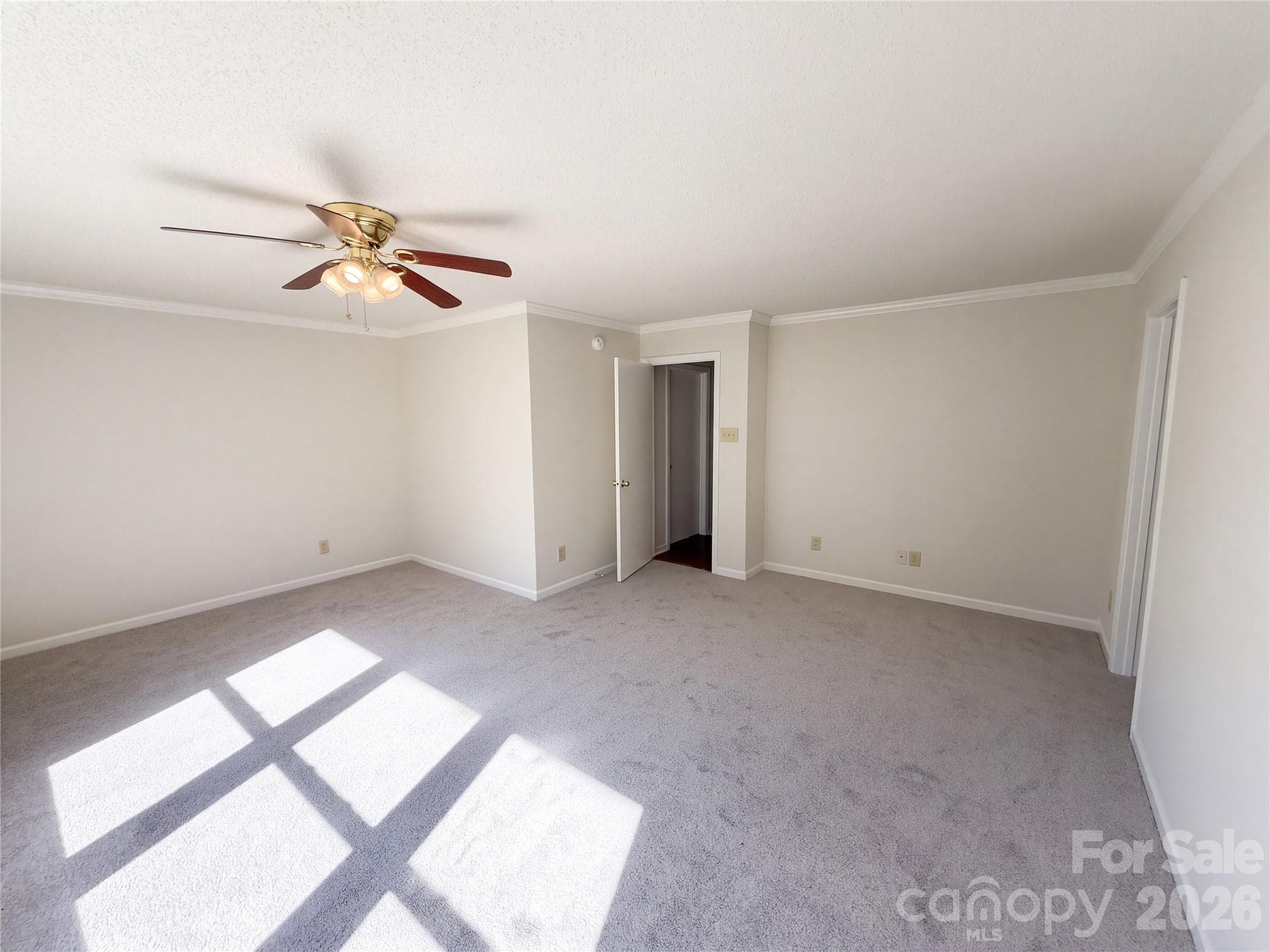 Single Family Residence at 6807 Wandering Creek Drive, Charlotte, photo 28 of 40
