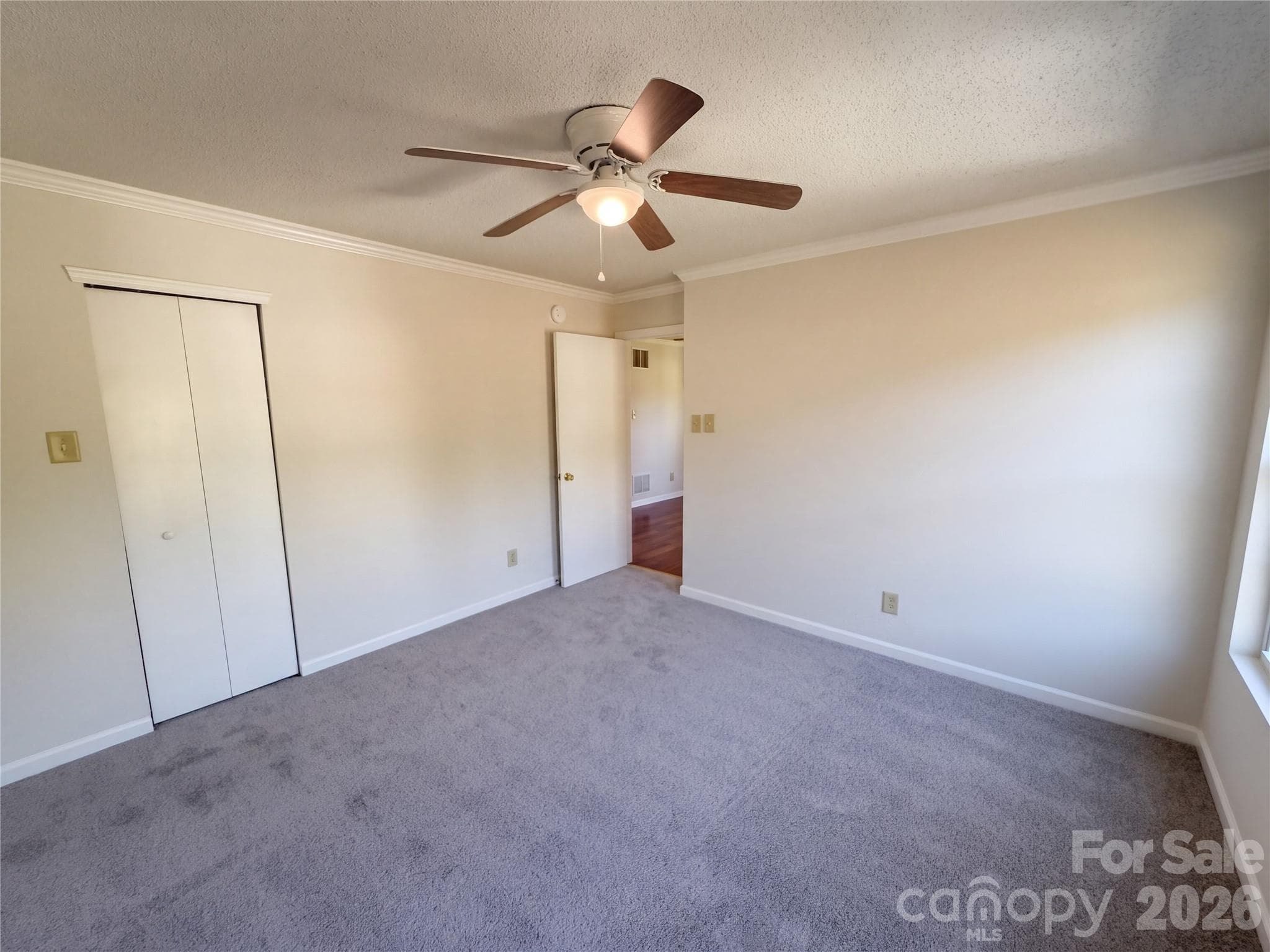Single Family Residence at 6807 Wandering Creek Drive, Charlotte, photo 37 of 40