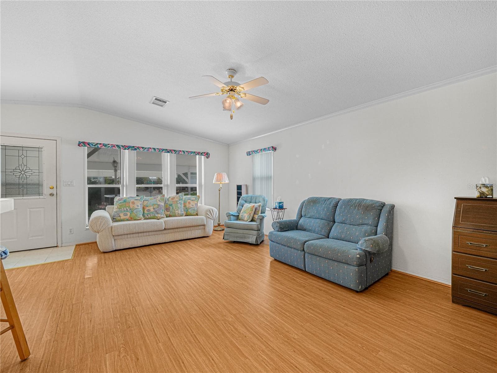 Manufactured Home at 58 SILVERSIDES ST, LAKE WALES, photo 7 of 48