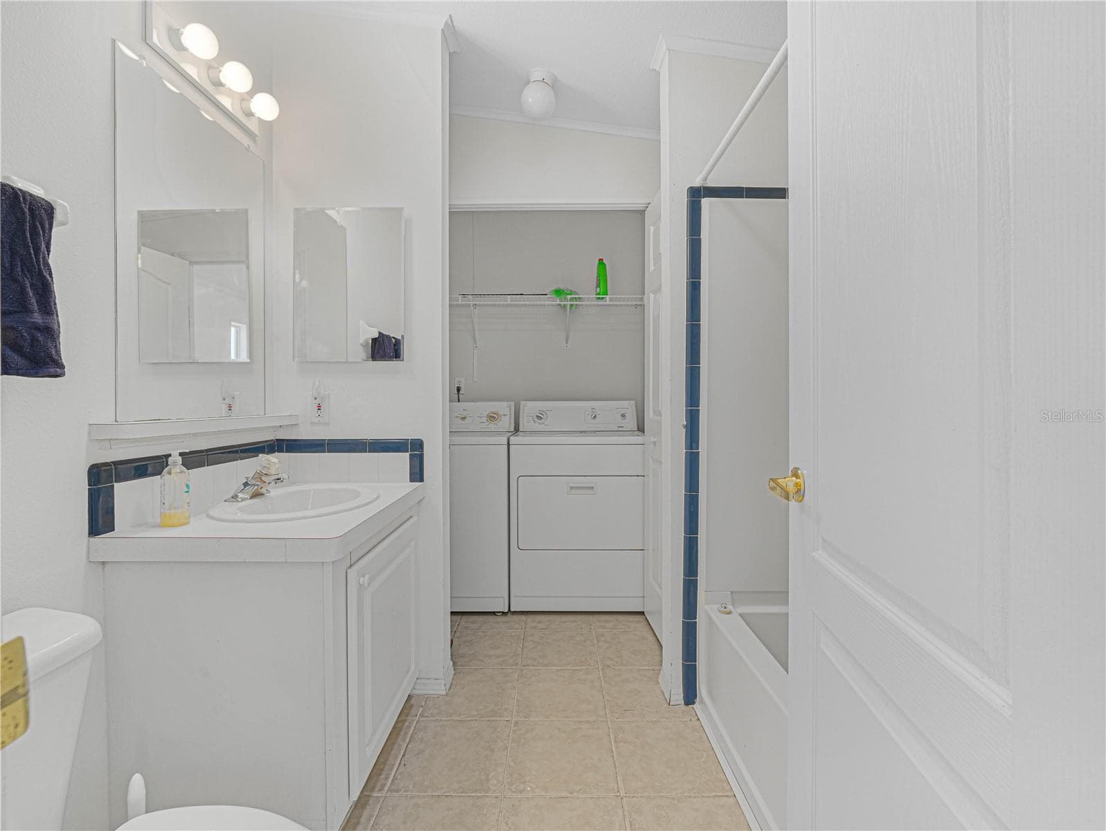 Manufactured Home at 58 SILVERSIDES ST, LAKE WALES, photo 19 of 48