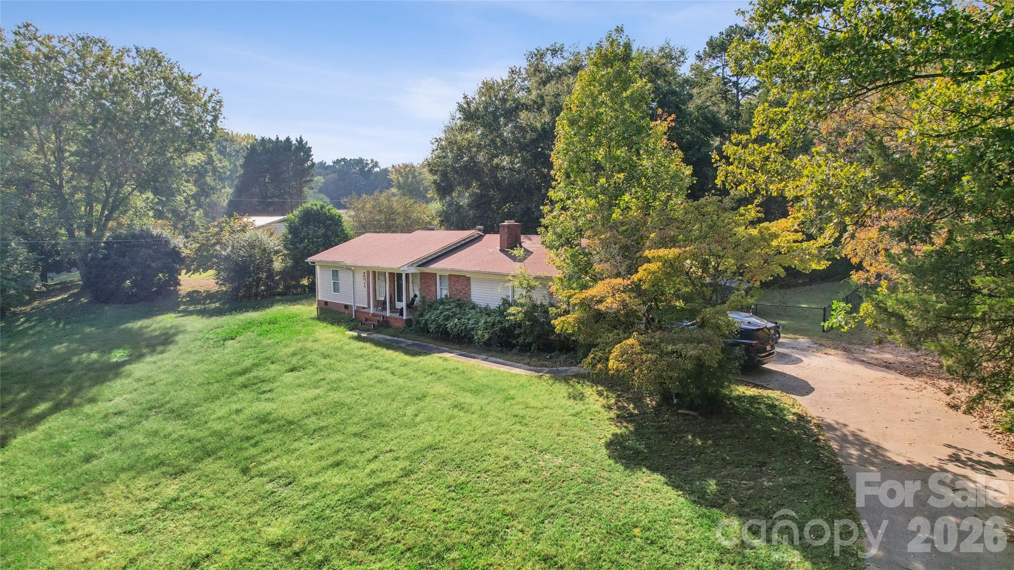 Single Family Residence at 321 Rollingwood Drive, Stanley, photo 12 of 32