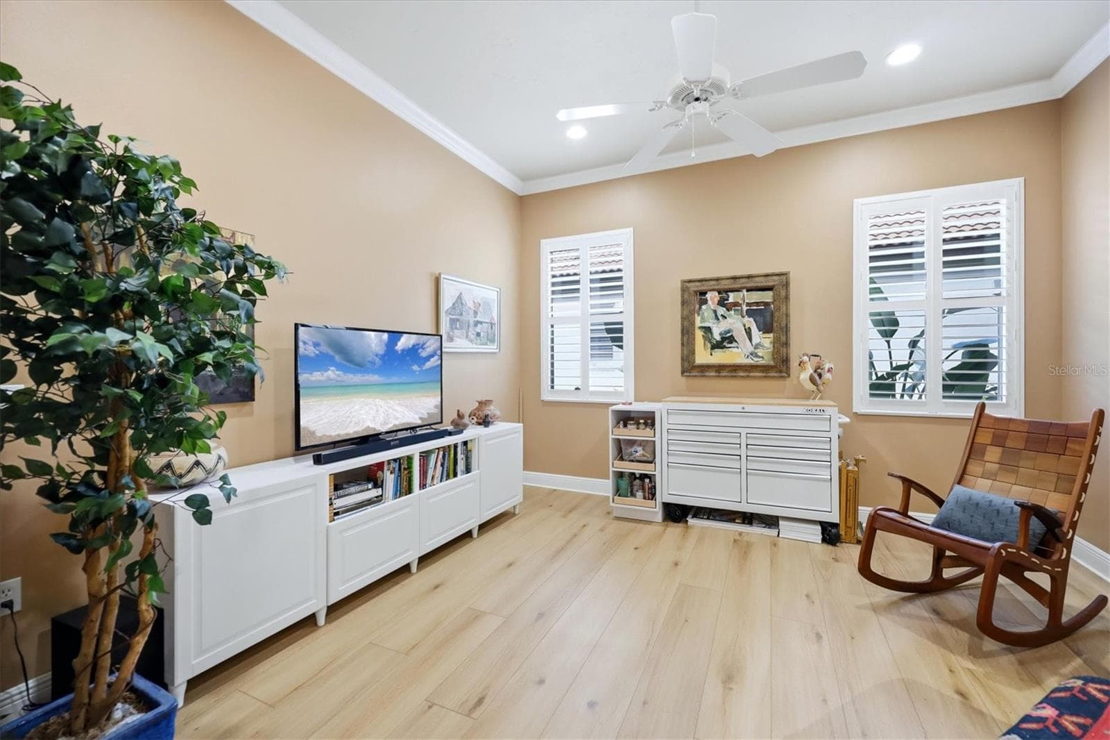 Single Family Residence at 8147 ABINGDON CT, UNIVERSITY PARK, photo 25 of 77