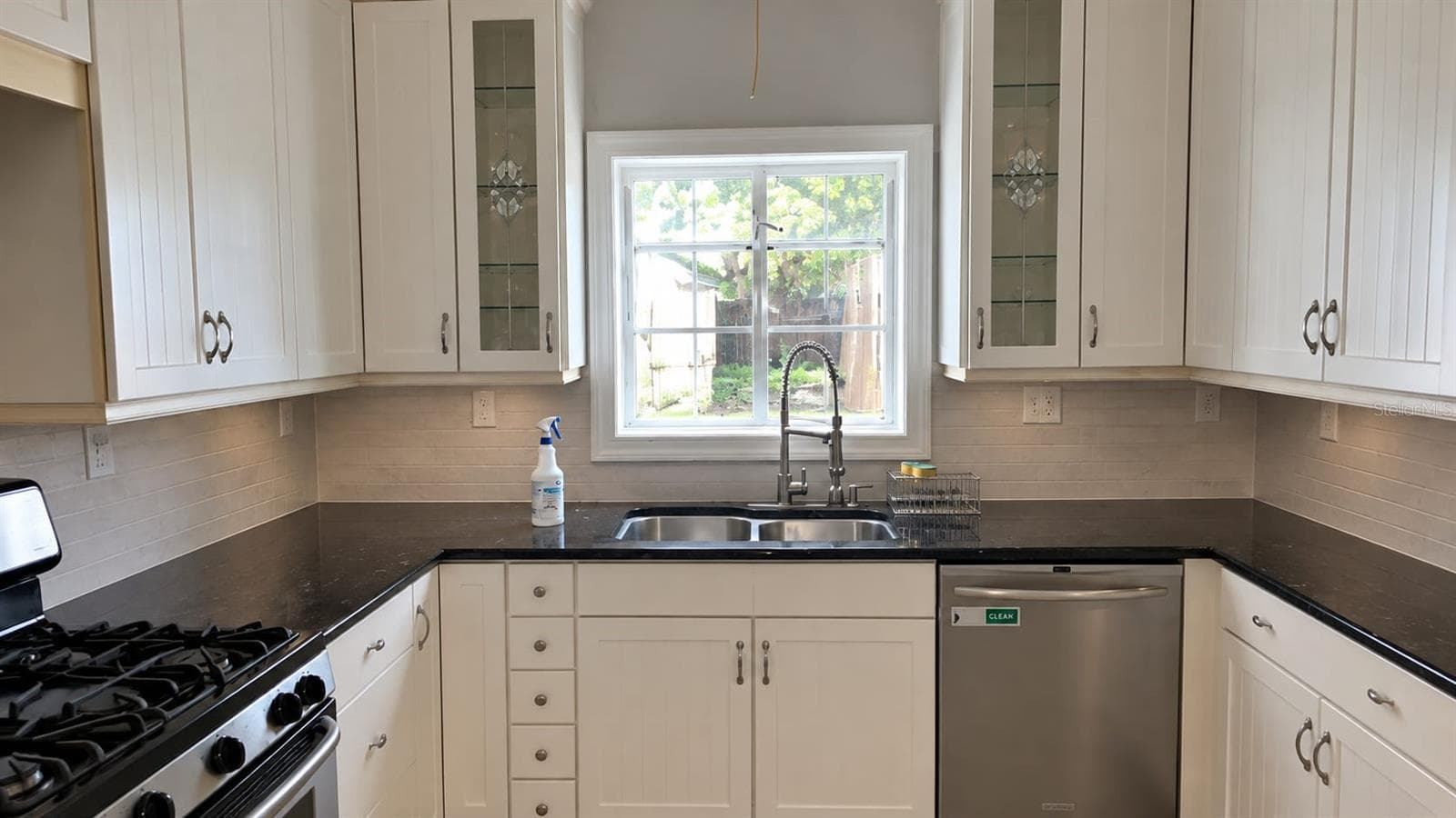 Single Family Residence at 2217 PRINCETON CT, ORLANDO, photo 17 of 35