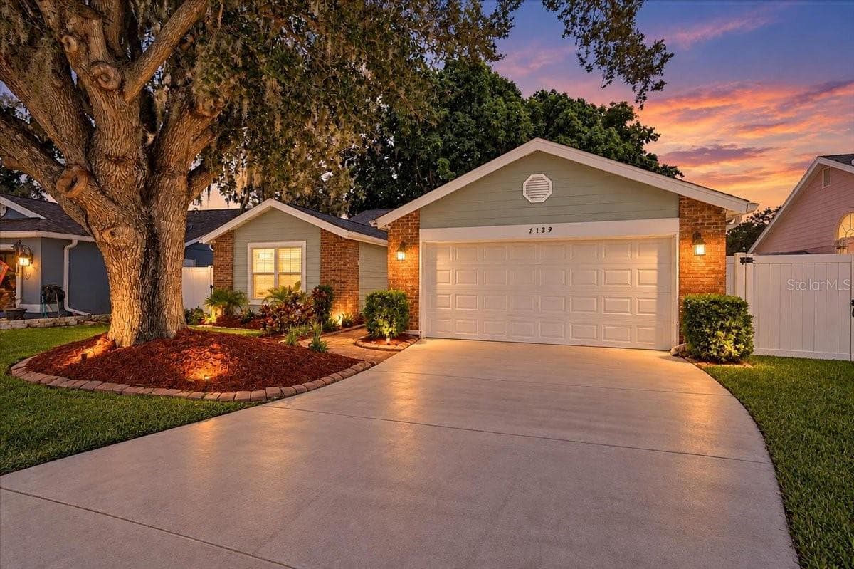 Home Sweet Home - 7739 33RD LN E, SARASOTA