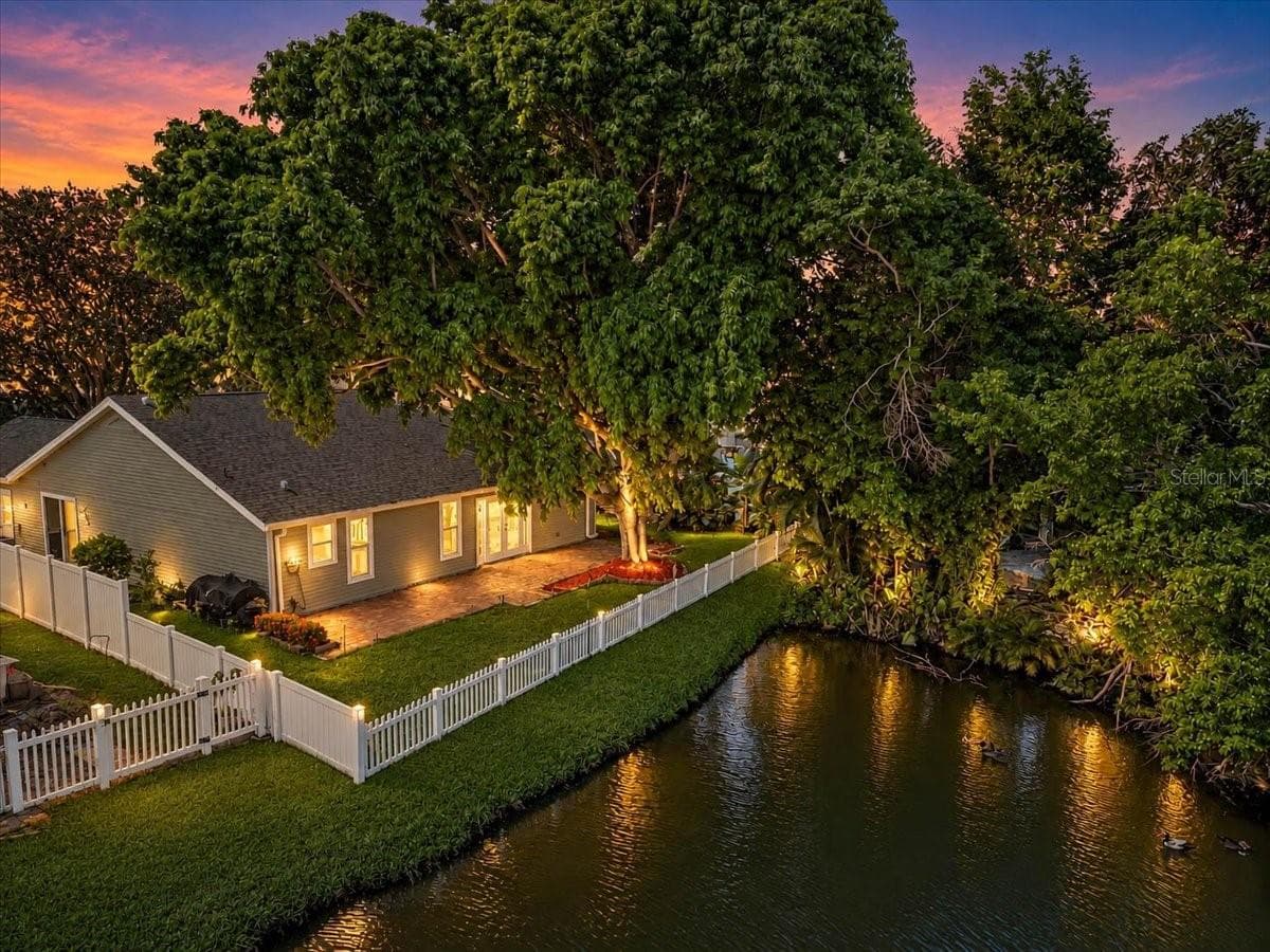 Pond View - 7739 33RD LN E, SARASOTA