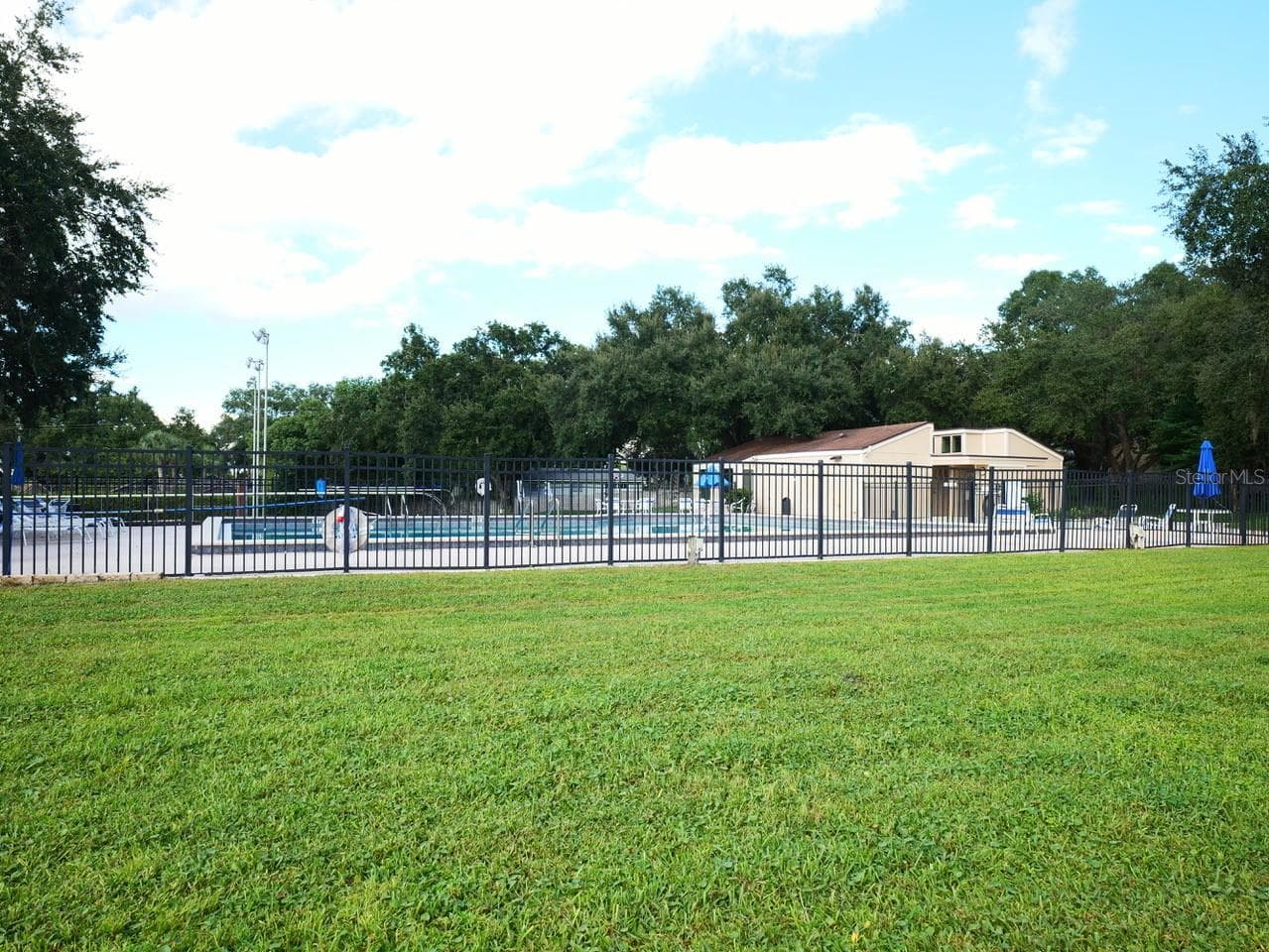 Townhouse at 427 OAK HAVEN DR, ALTAMONTE SPRINGS, photo 6 of 31