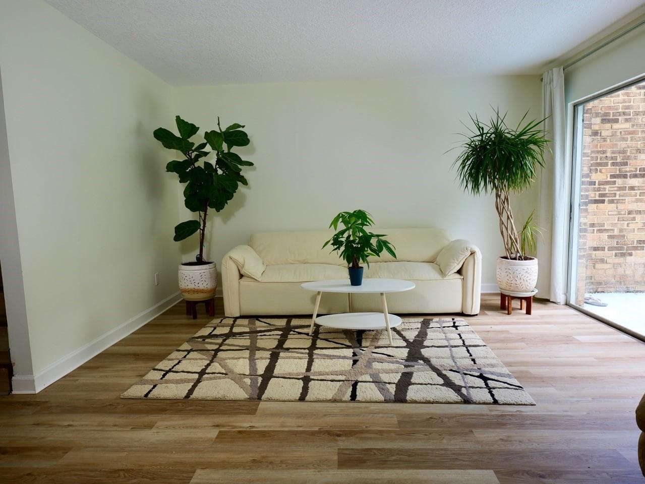 Townhouse at 427 OAK HAVEN DR, ALTAMONTE SPRINGS, photo 9 of 31
