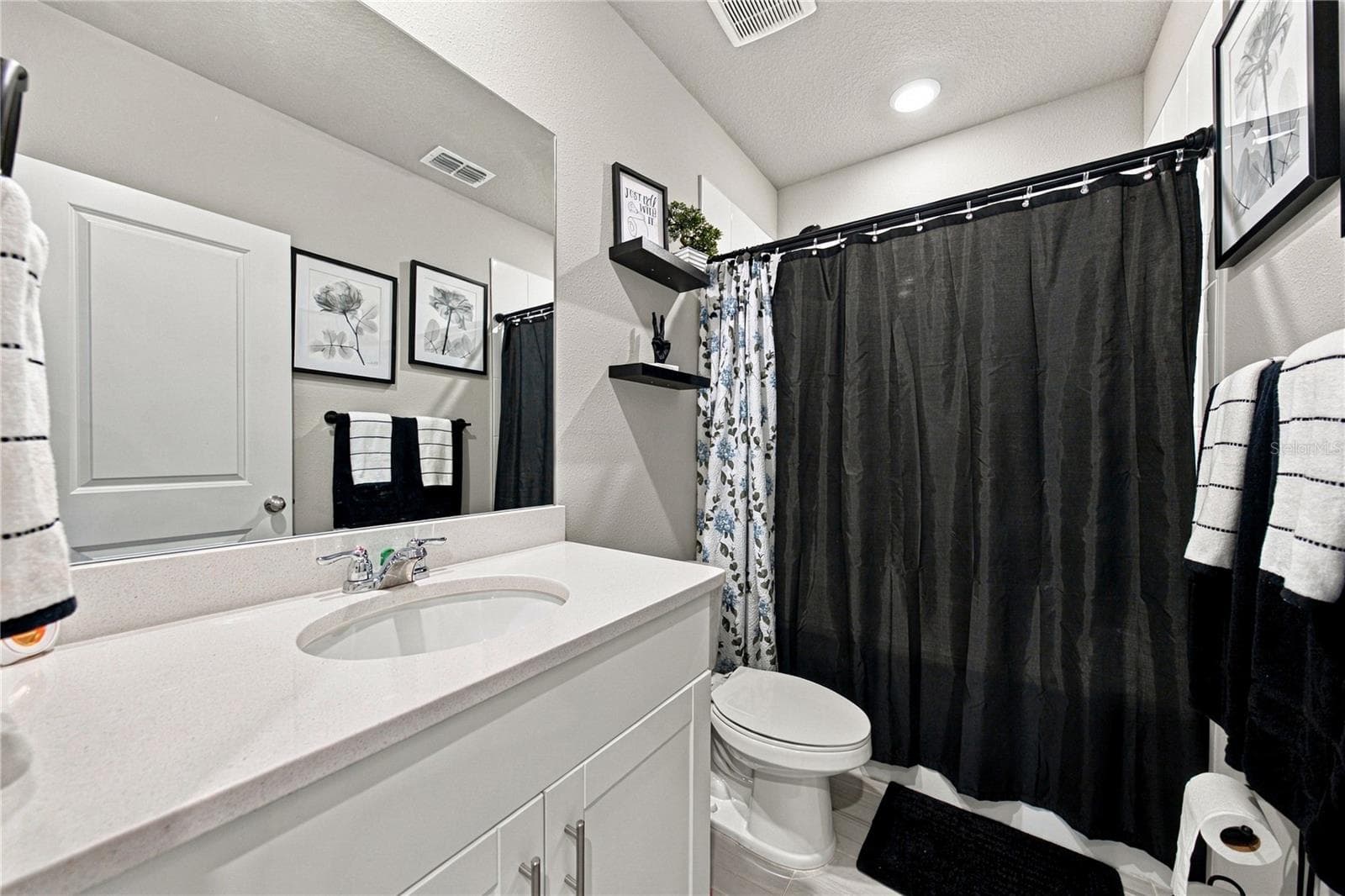 Single Family Residence at 3621 RADIANT MOUNTAIN DR, PLANT CITY, photo 20 of 43