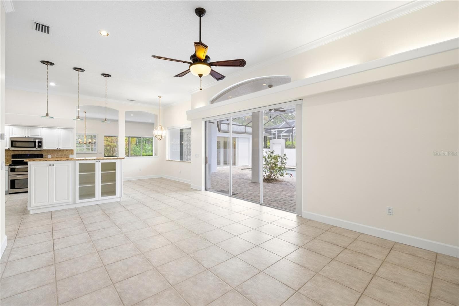Single Family Residence at 12009 BREWSTER DR, TAMPA, photo 32 of 61