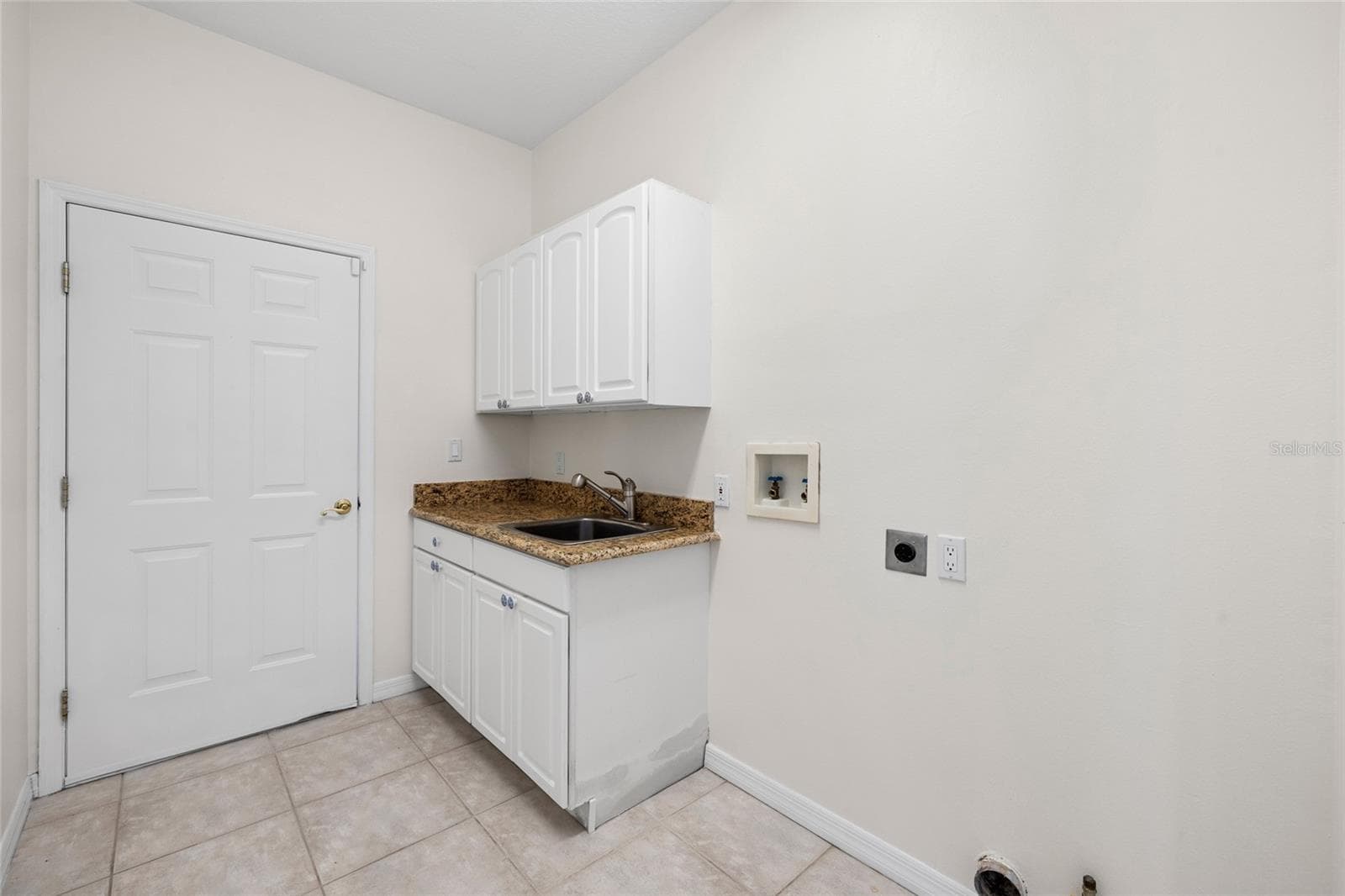 Single Family Residence at 12009 BREWSTER DR, TAMPA, photo 46 of 61