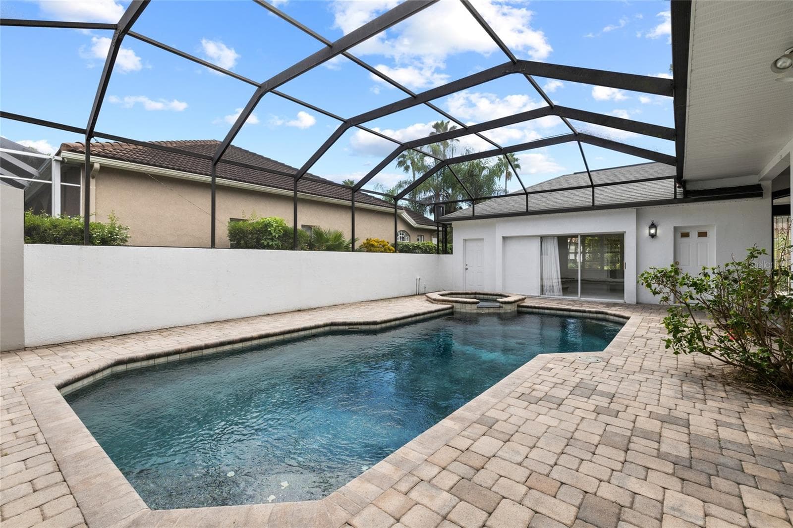 Single Family Residence at 12009 BREWSTER DR, TAMPA, photo 11 of 61