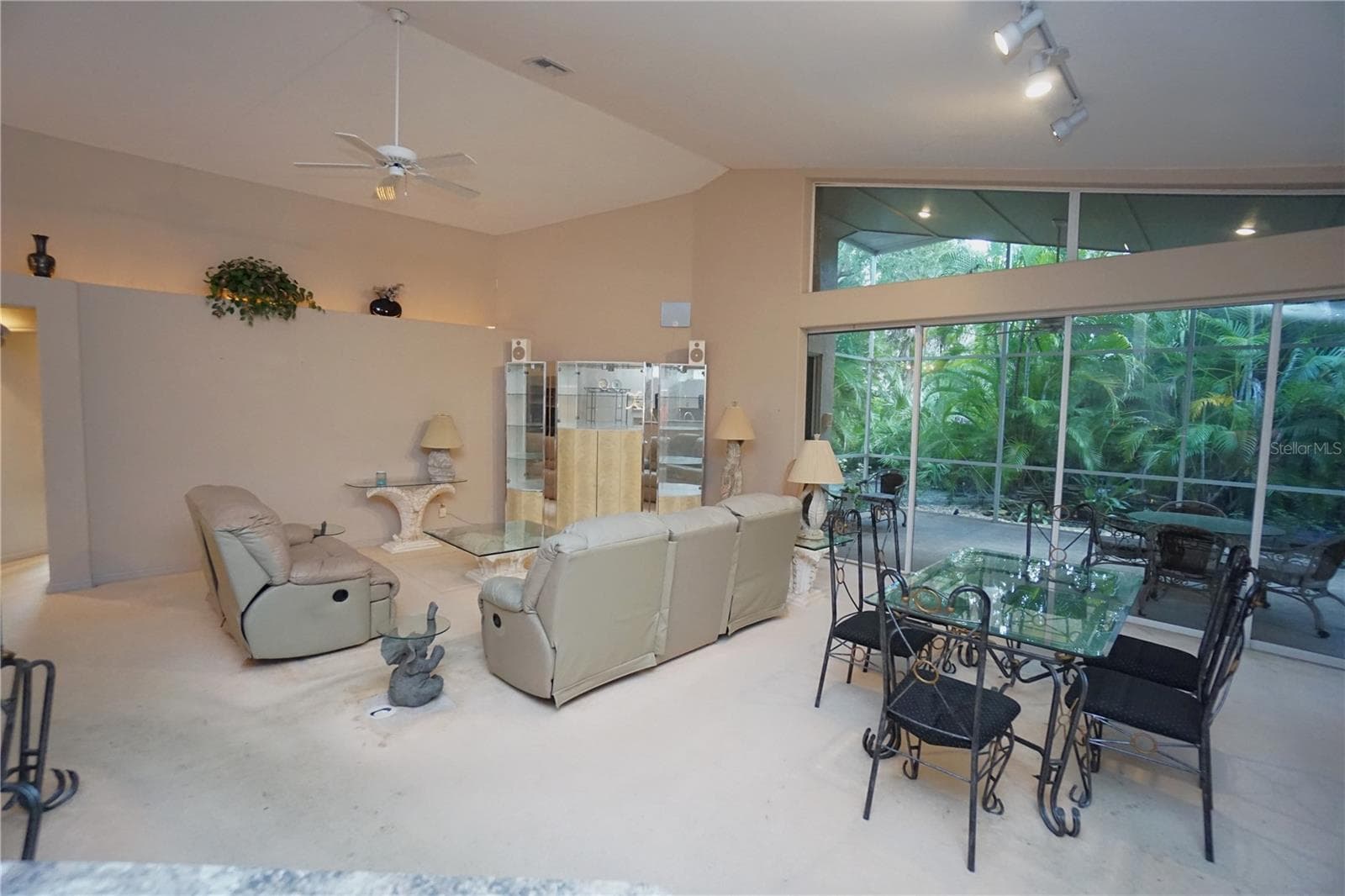 Single Family Residence at 10499 PRINCESS CT, PUNTA GORDA, photo 9 of 66