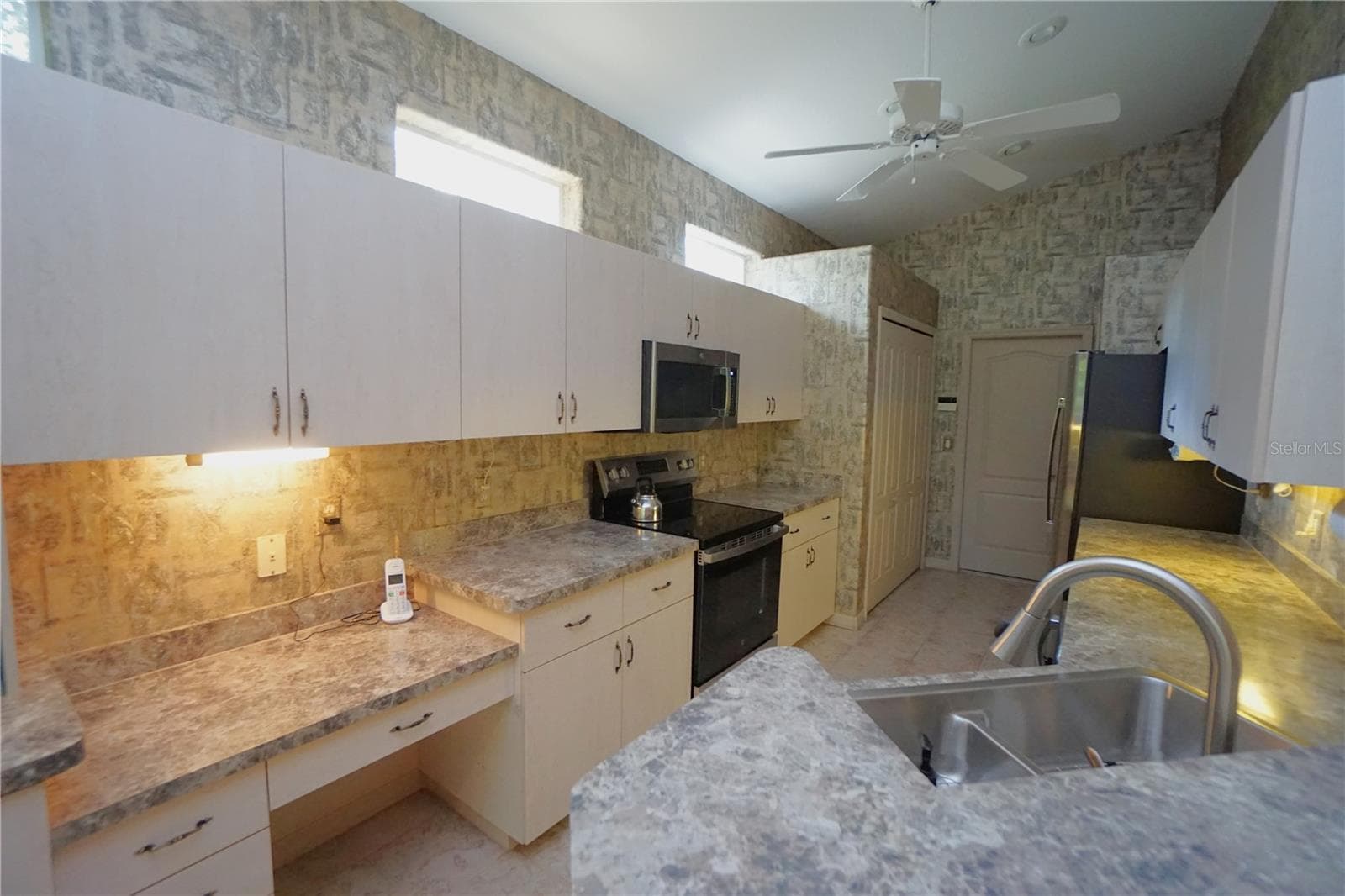Single Family Residence at 10499 PRINCESS CT, PUNTA GORDA, photo 15 of 66