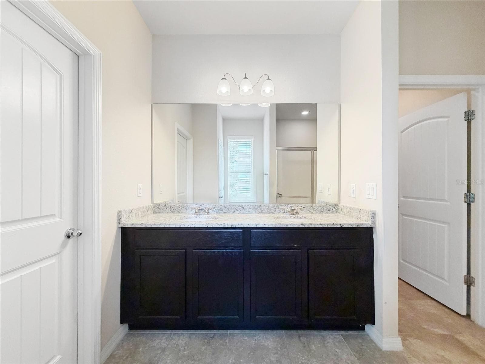 Primary bathroom - 9662 WATERWAY PASSAGE DR, WINTER GARDEN