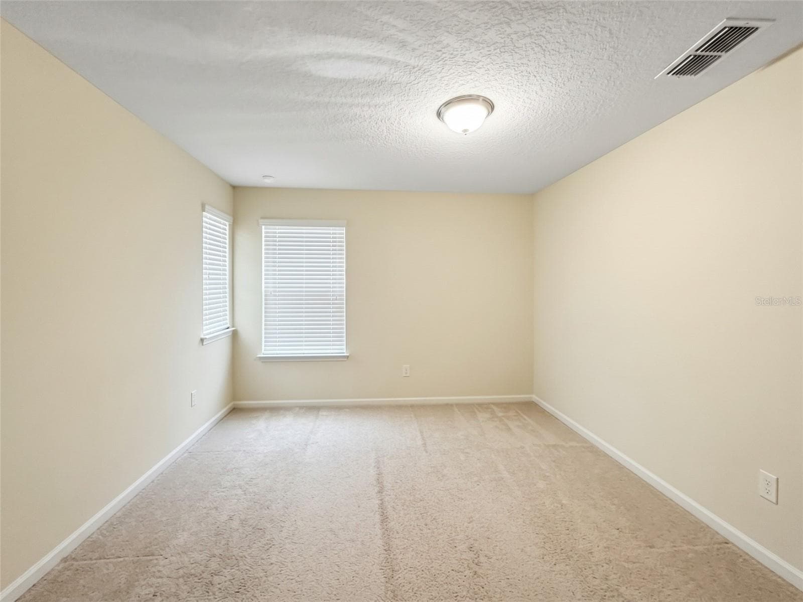 Bedroom 2 upstairs - 9662 WATERWAY PASSAGE DR, WINTER GARDEN