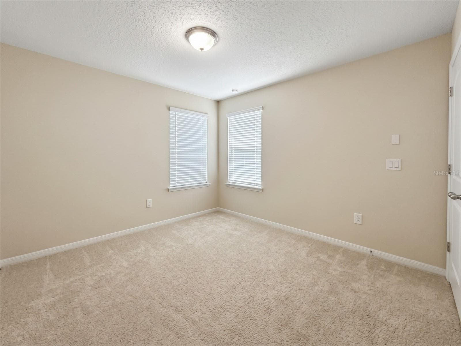 Bedroom 3 upstairs - 9662 WATERWAY PASSAGE DR, WINTER GARDEN